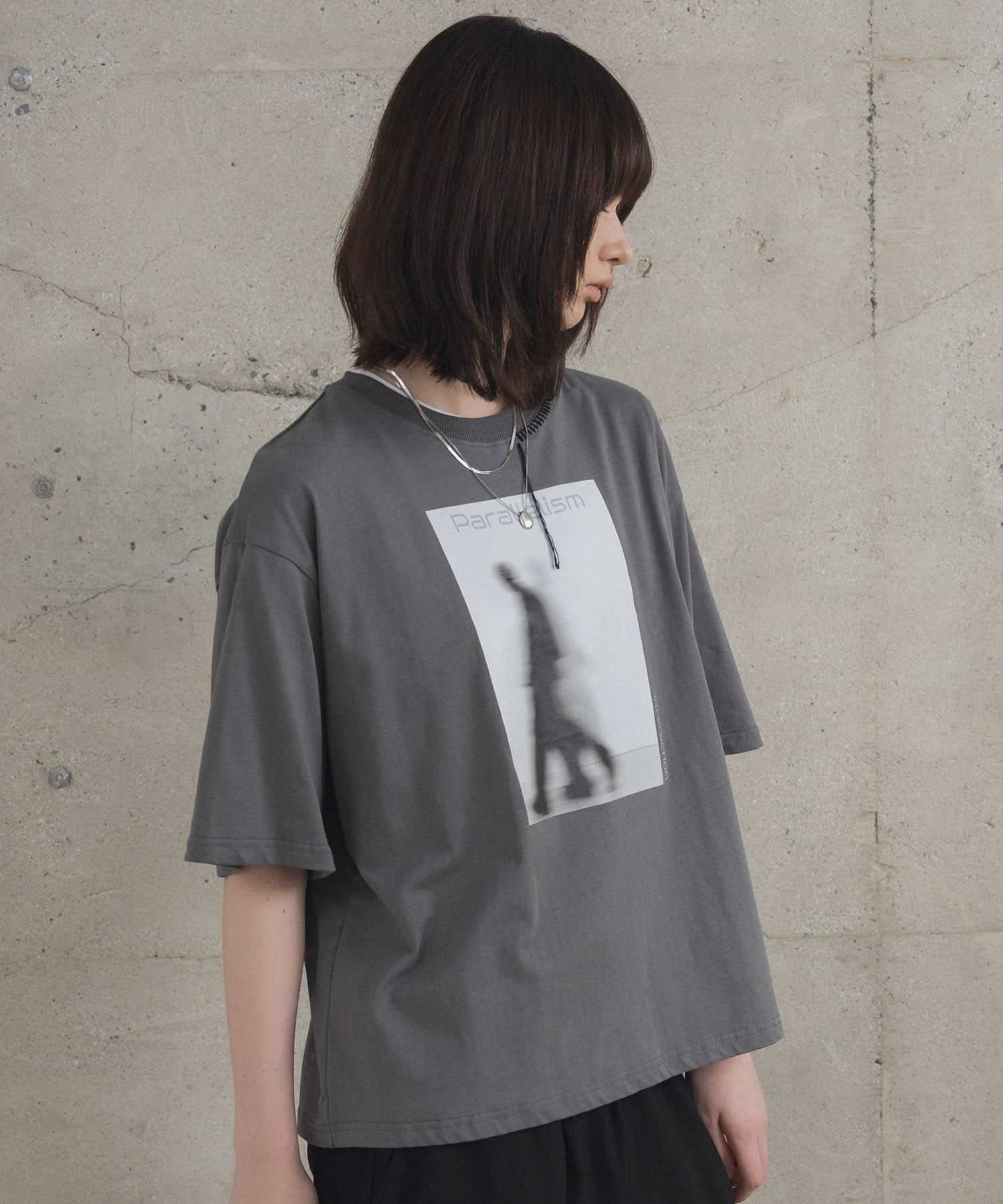 Neck Stitch Photo Graphic T-Shirt / ネックステッチ 写真グラフィックTシャツ