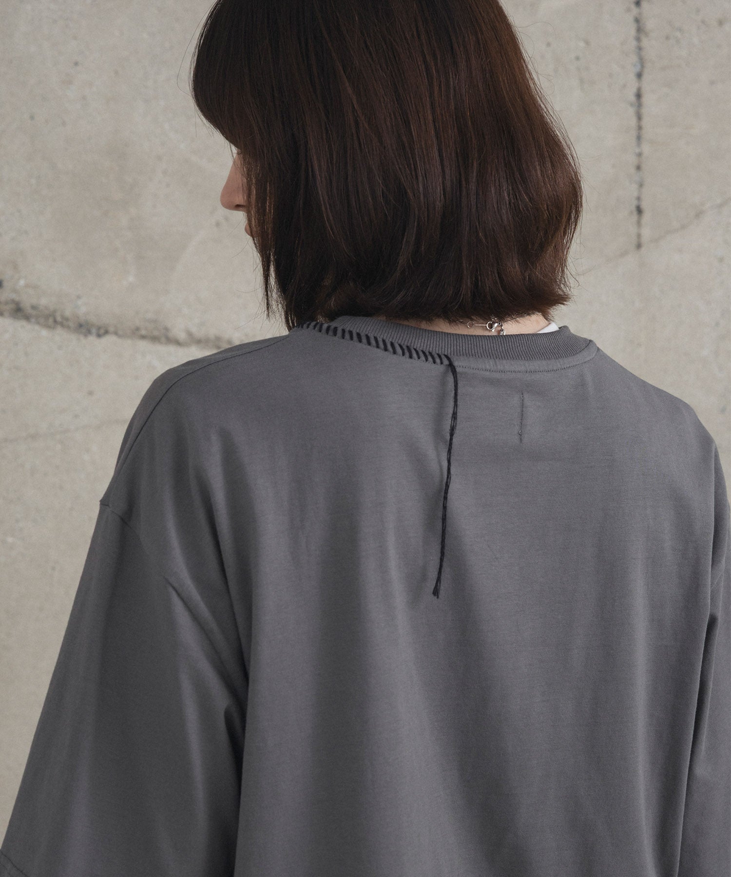 Neck Stitch Photo Graphic T-Shirt / ネックステッチ 写真グラフィックTシャツ