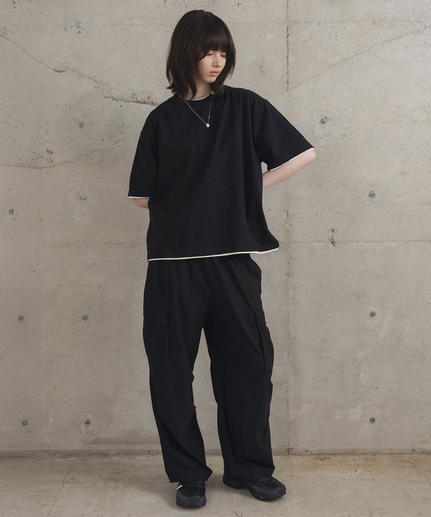 Neck Detail Plain T-Shirt / ネックディテール Tシャツ