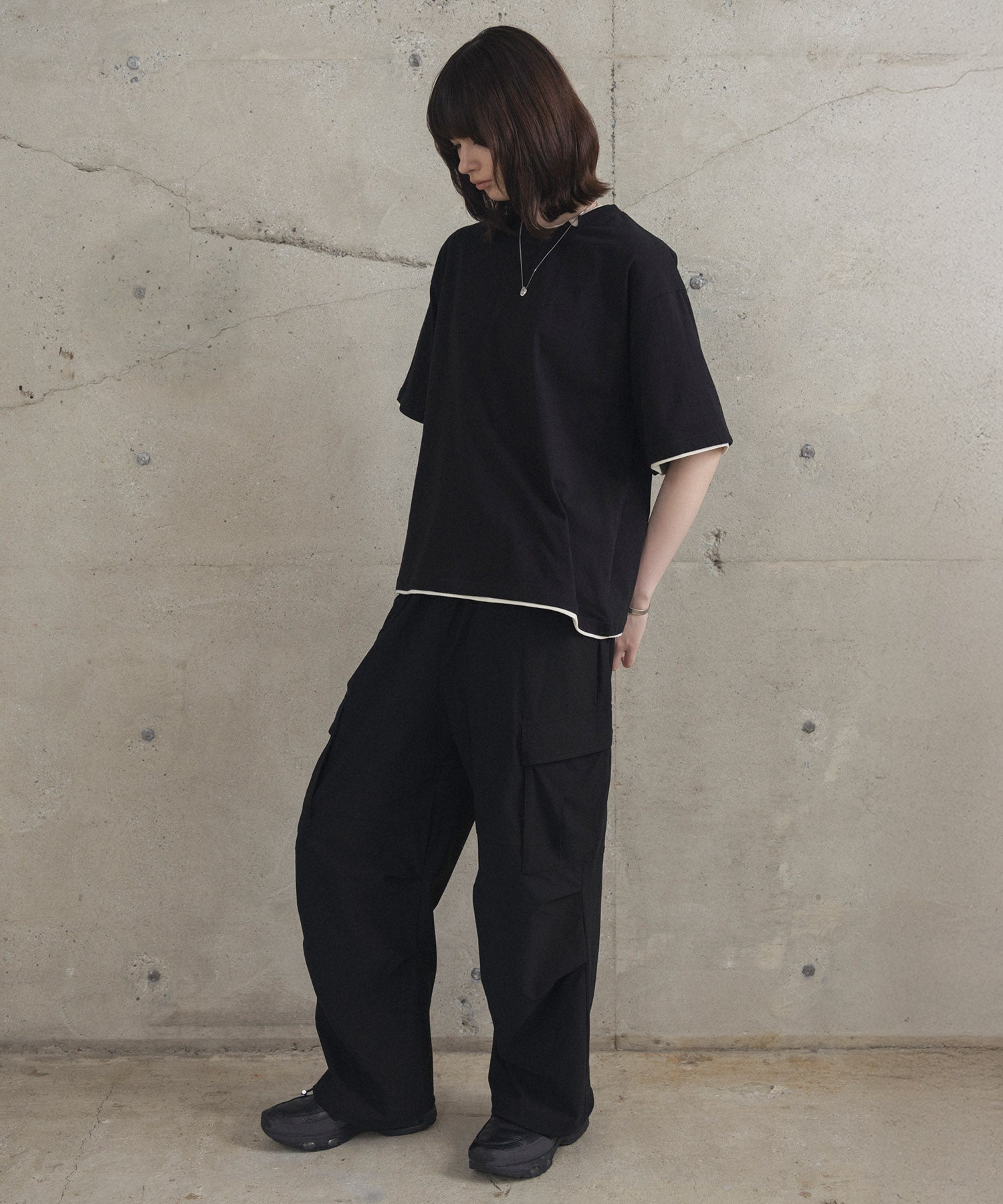 Neck Detail Plain T-Shirt / ネックディテール Tシャツ