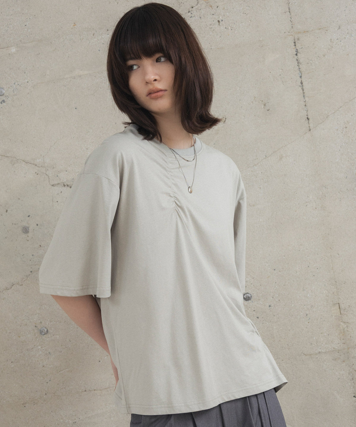 Tuck-Detail T-Shirt / タックディテールTシャツ