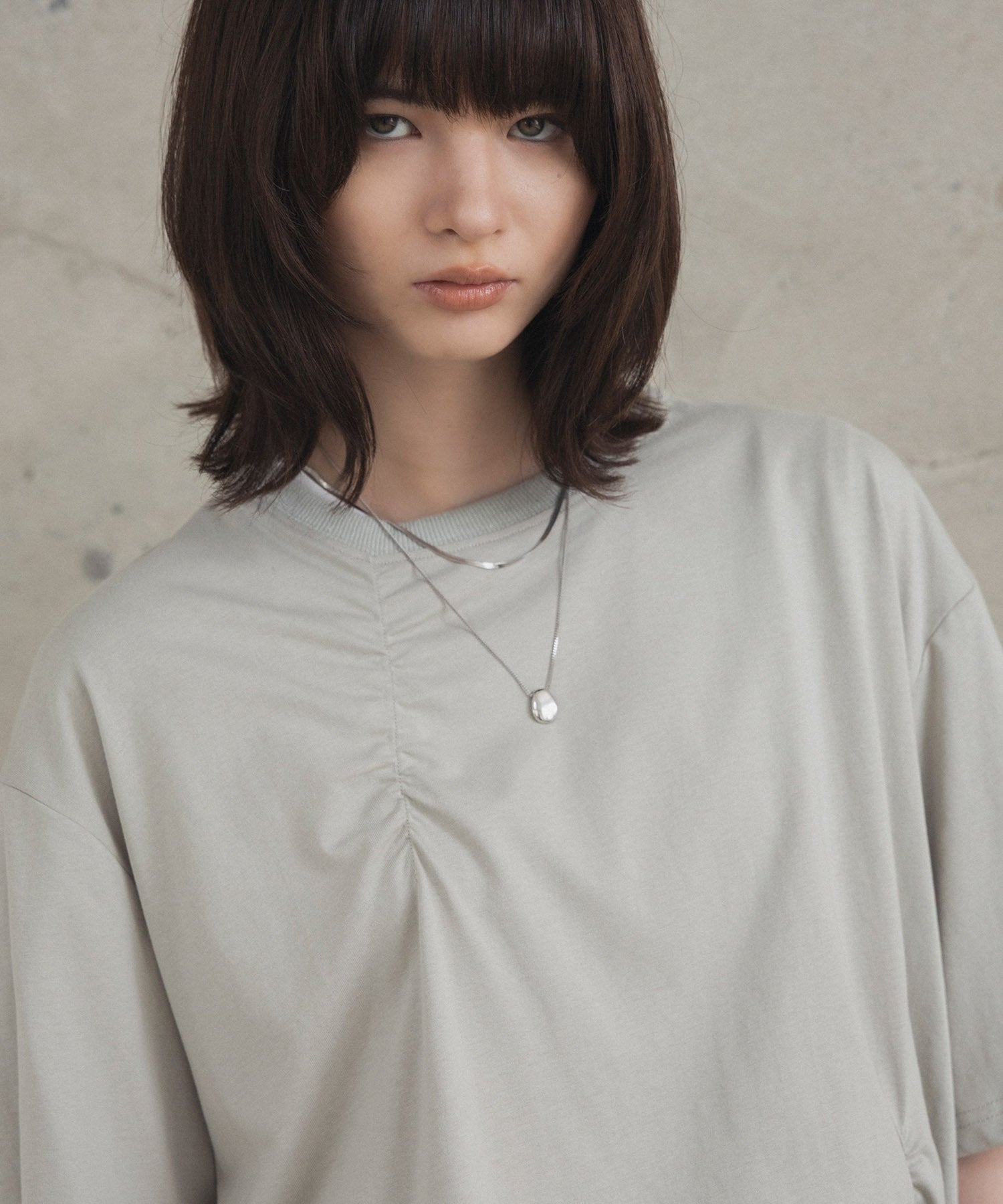 Tuck-Detail T-Shirt / タックディテールTシャツ