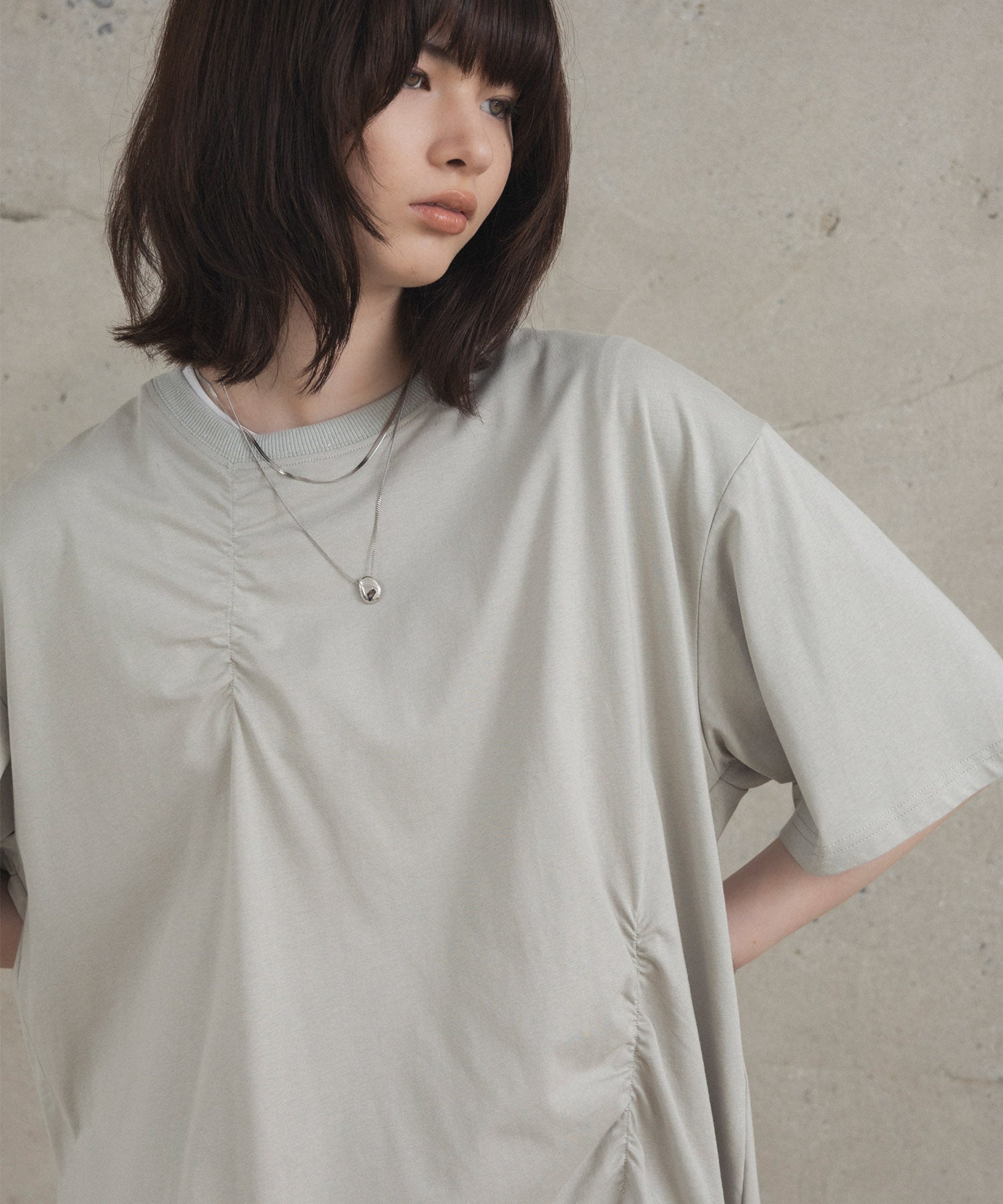 Tuck-Detail T-Shirt / タックディテールTシャツ