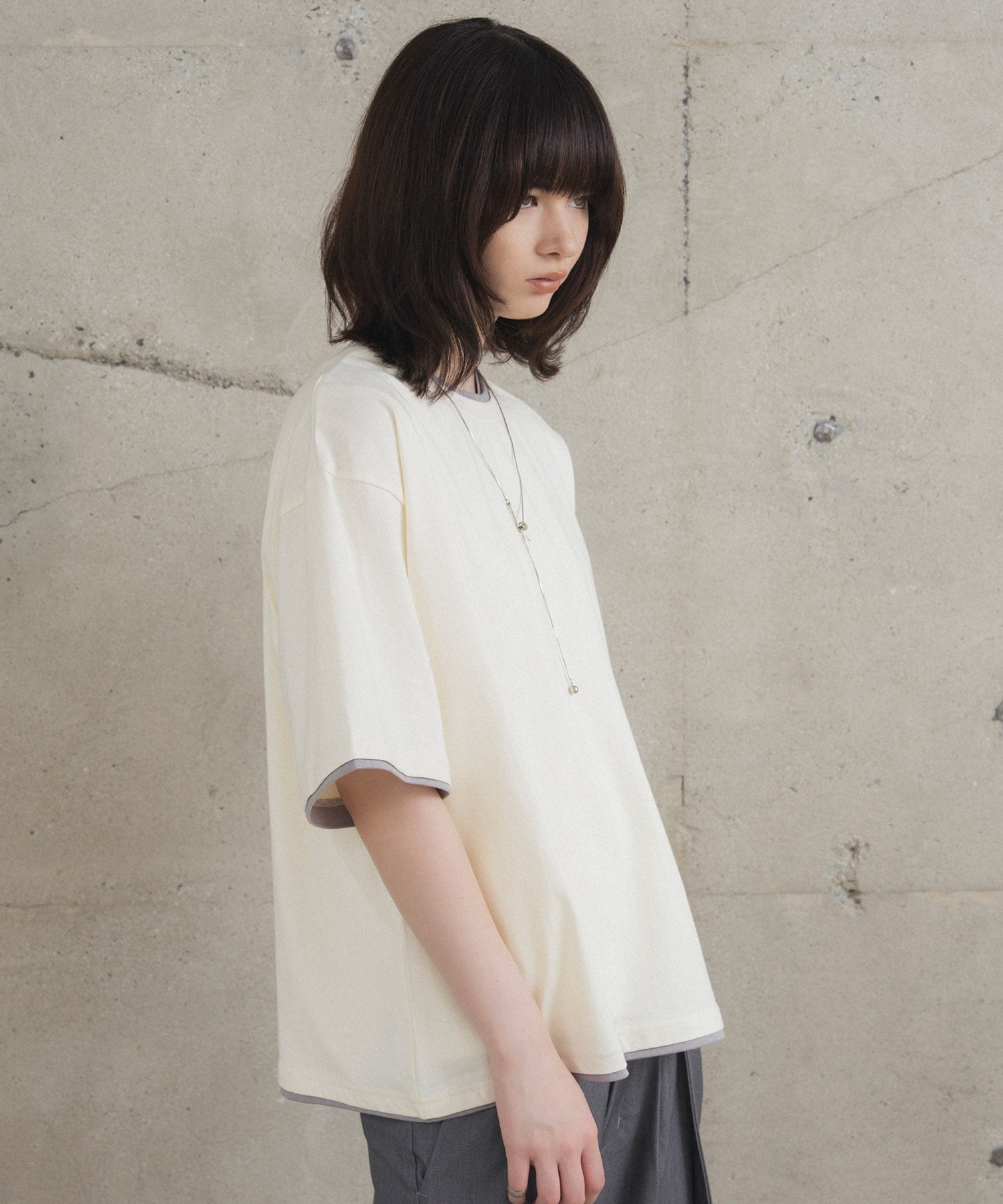 Neck Detail Plain T-Shirt / ネックディテール Tシャツ