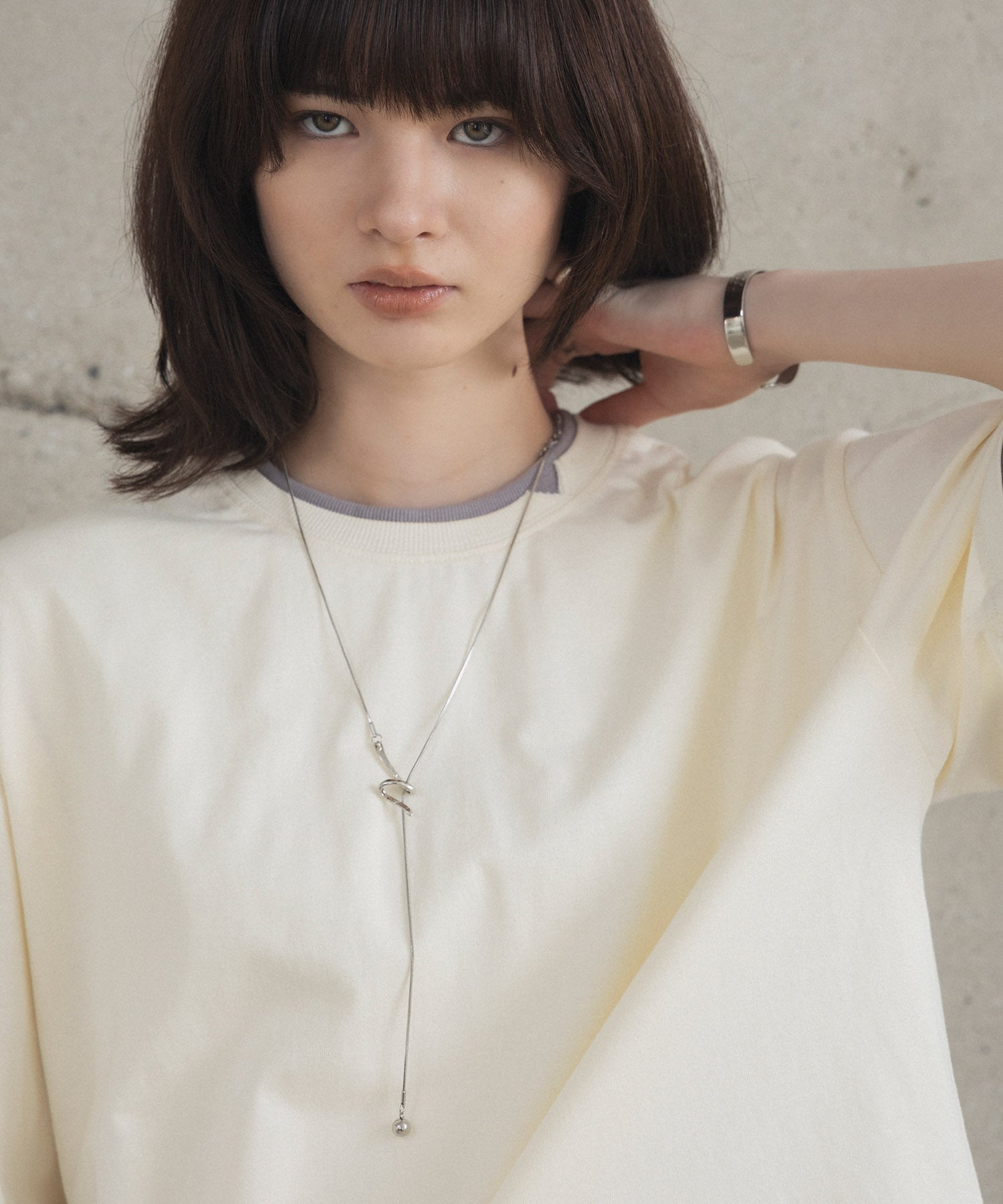 Neck Detail Plain T-Shirt / ネックディテール Tシャツ
