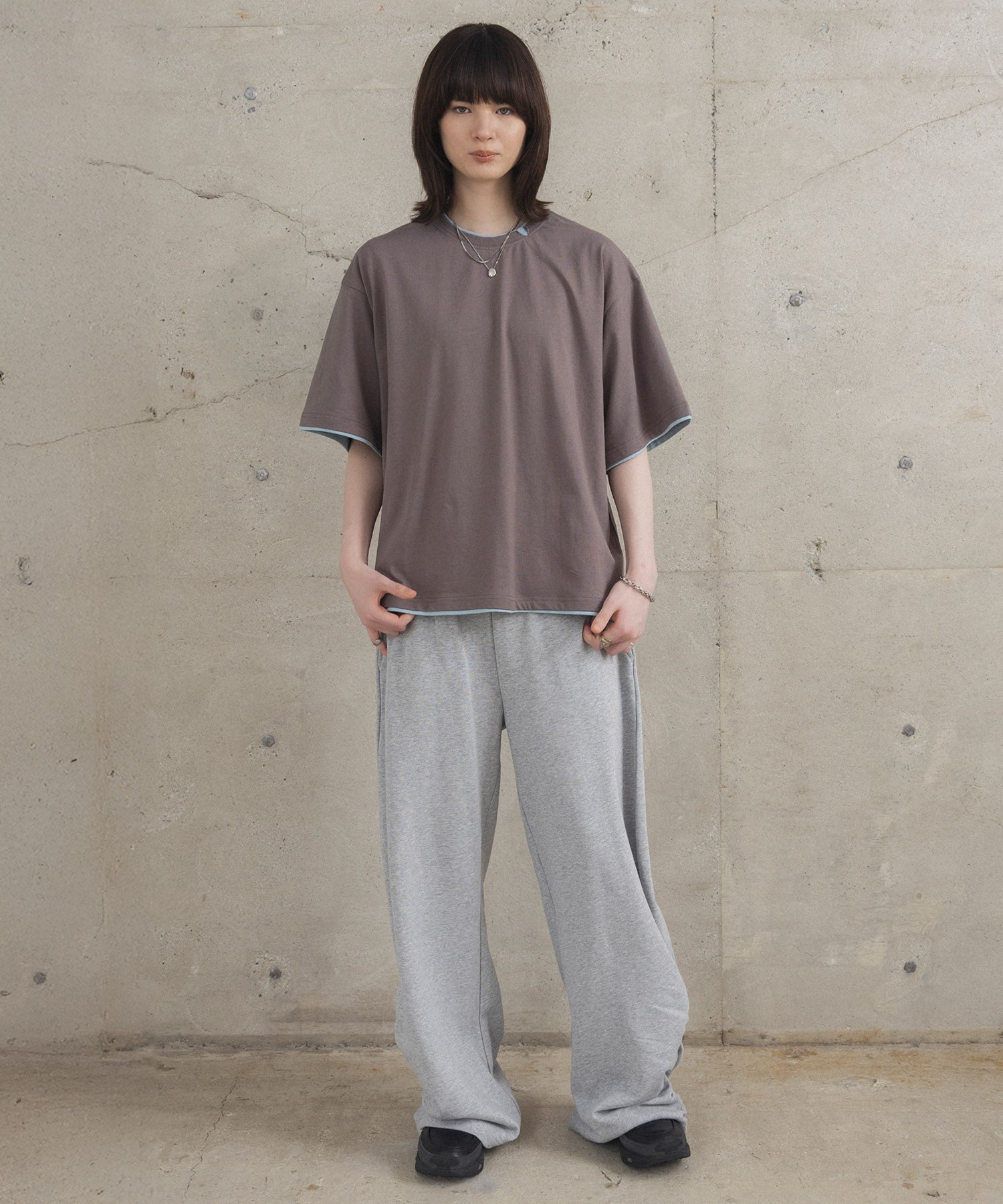 Neck Detail Plain T-Shirt / ネックディテール Tシャツ