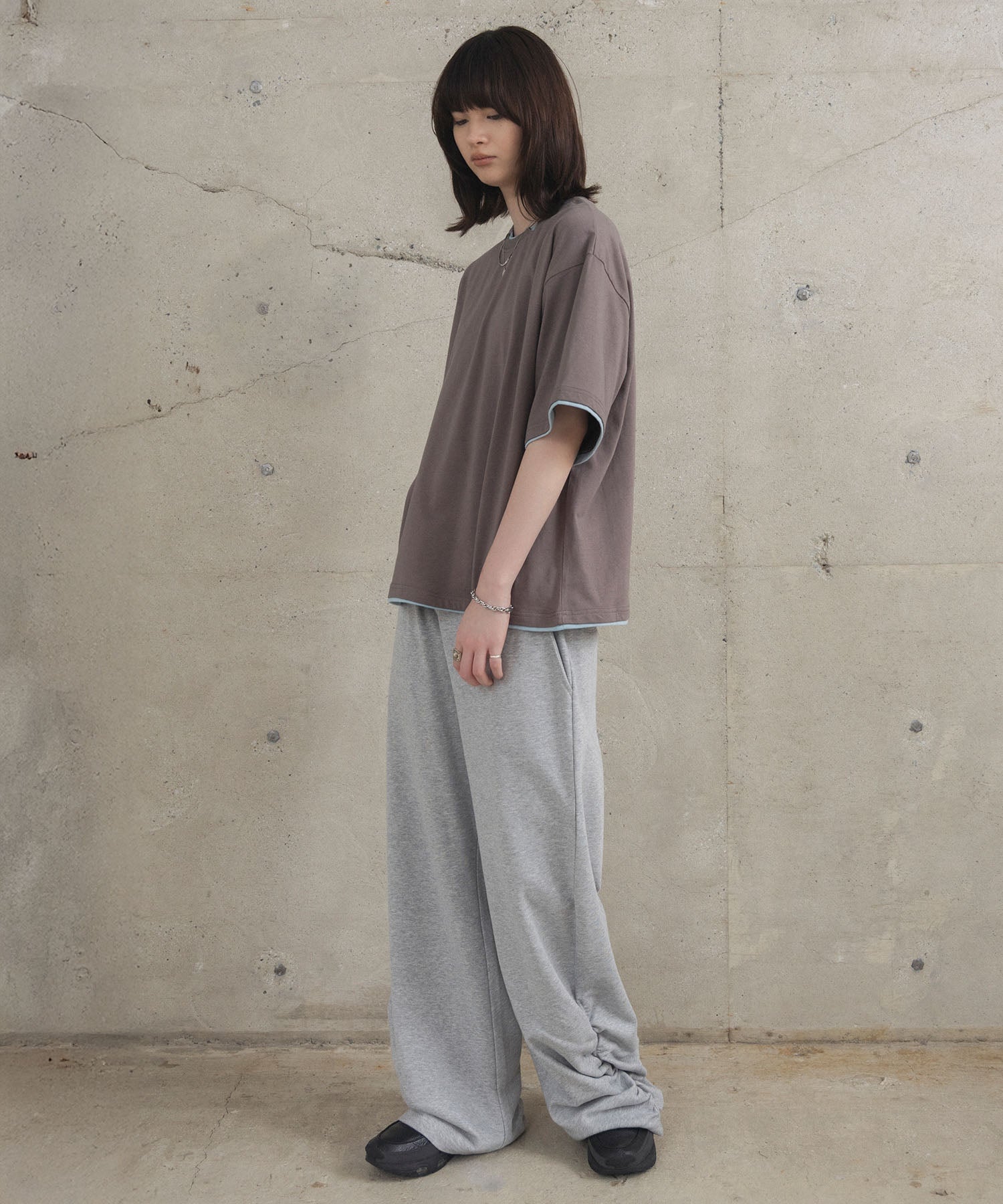 Neck Detail Plain T-Shirt / ネックディテール Tシャツ