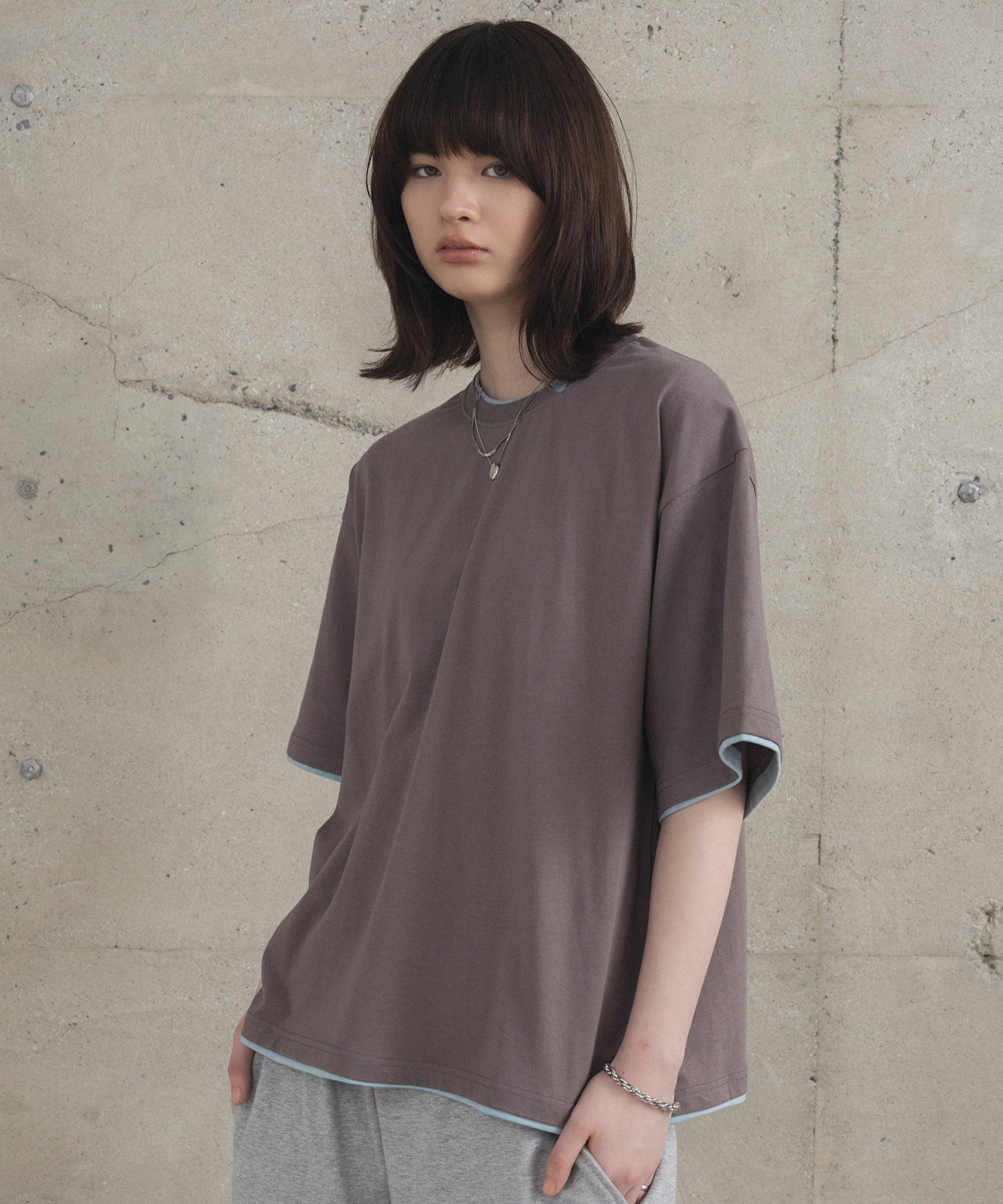 Neck Detail Plain T-Shirt / ネックディテール Tシャツ