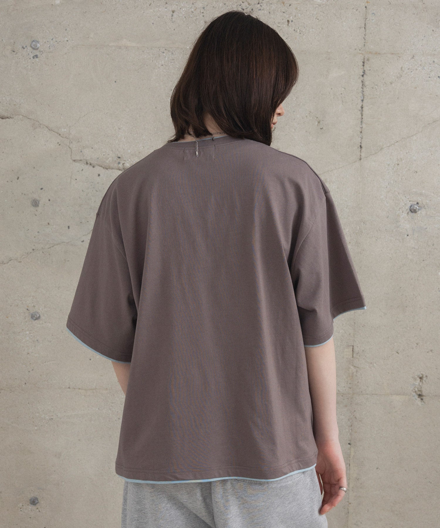 Neck Detail Plain T-Shirt / ネックディテール Tシャツ