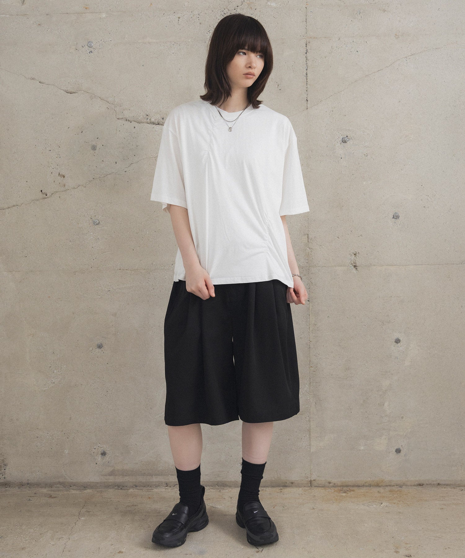Tuck-Detail T-Shirt / タックディテールTシャツ