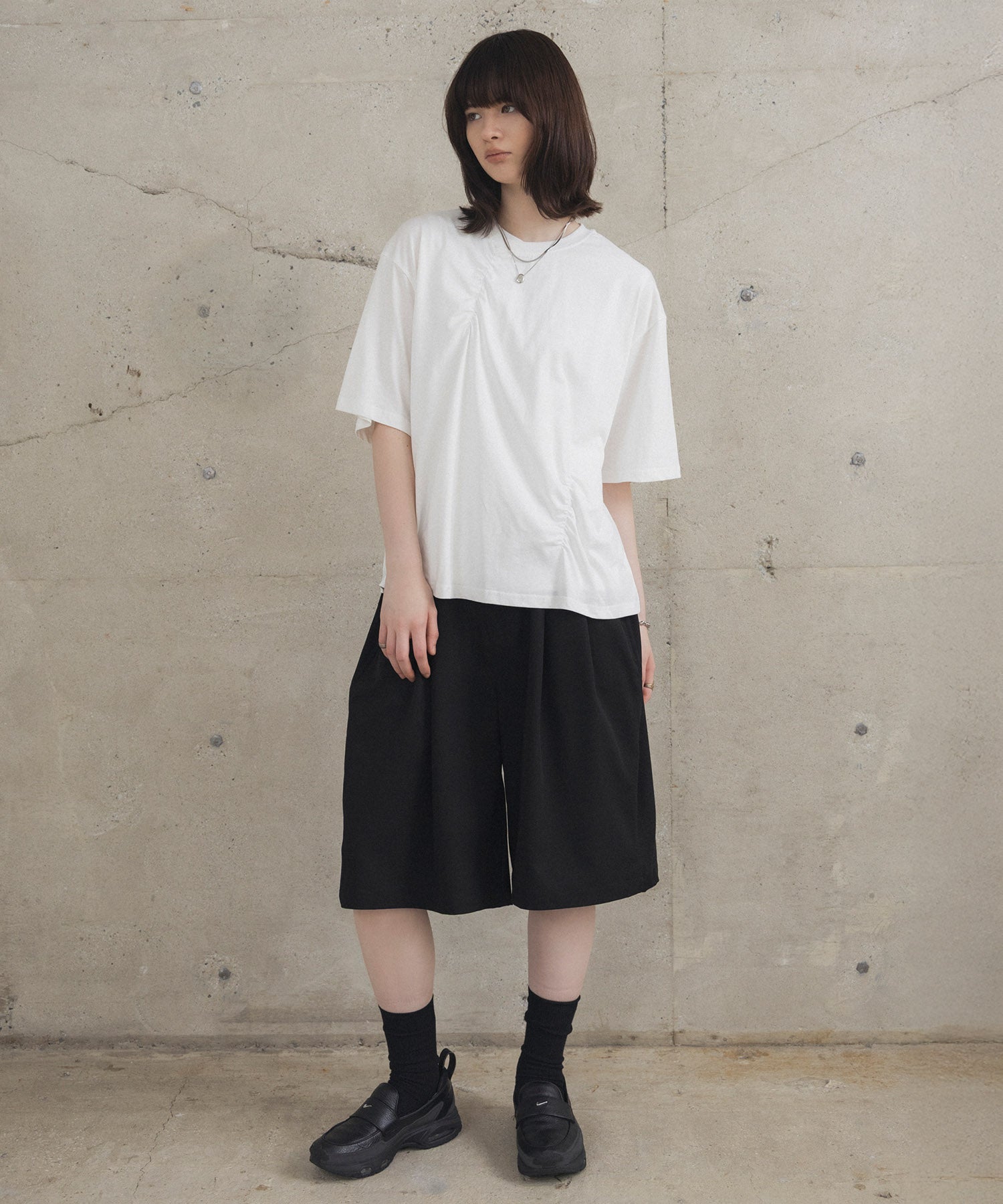 Tuck-Detail T-Shirt / タックディテールTシャツ
