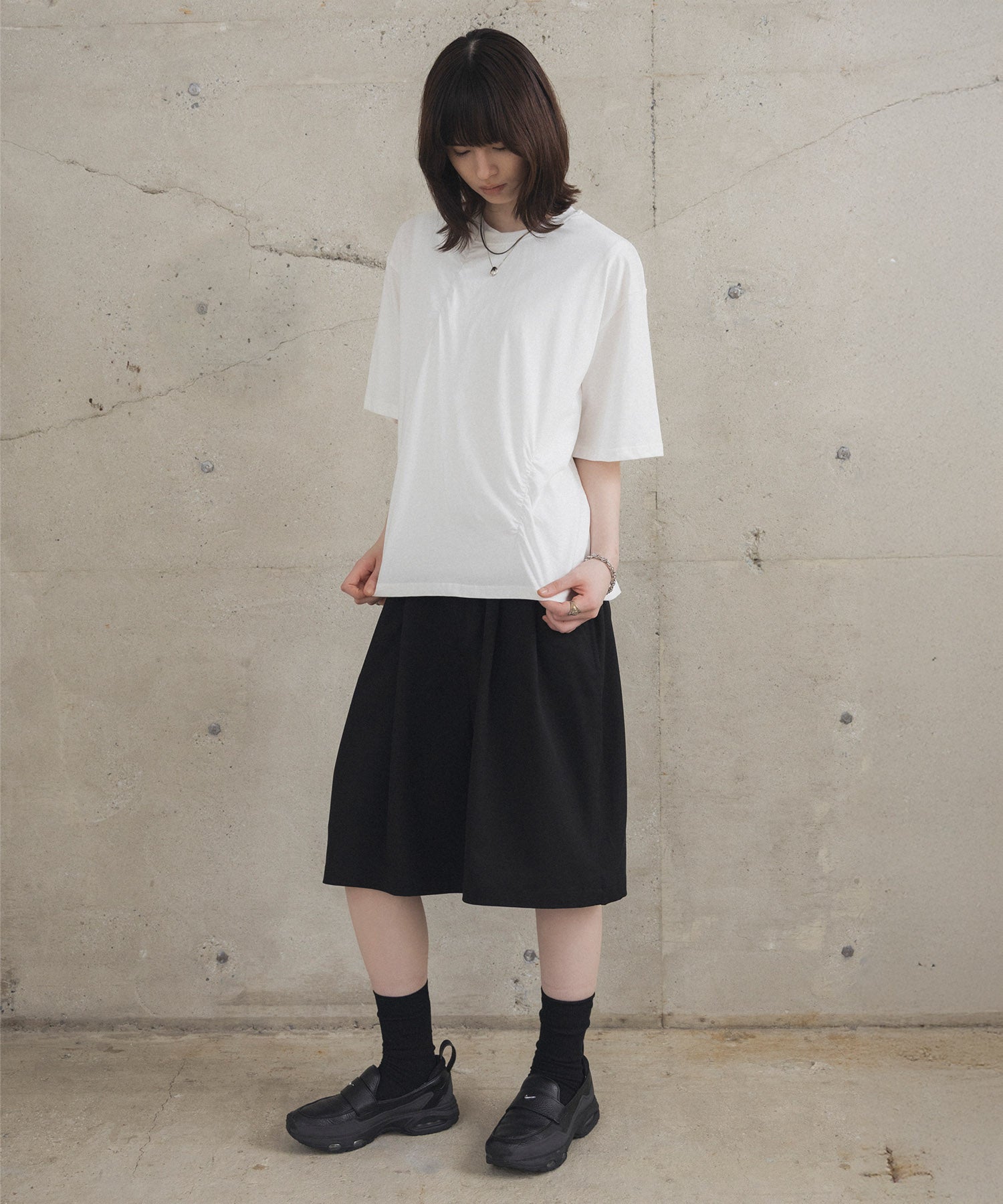 Tuck-Detail T-Shirt / タックディテールTシャツ