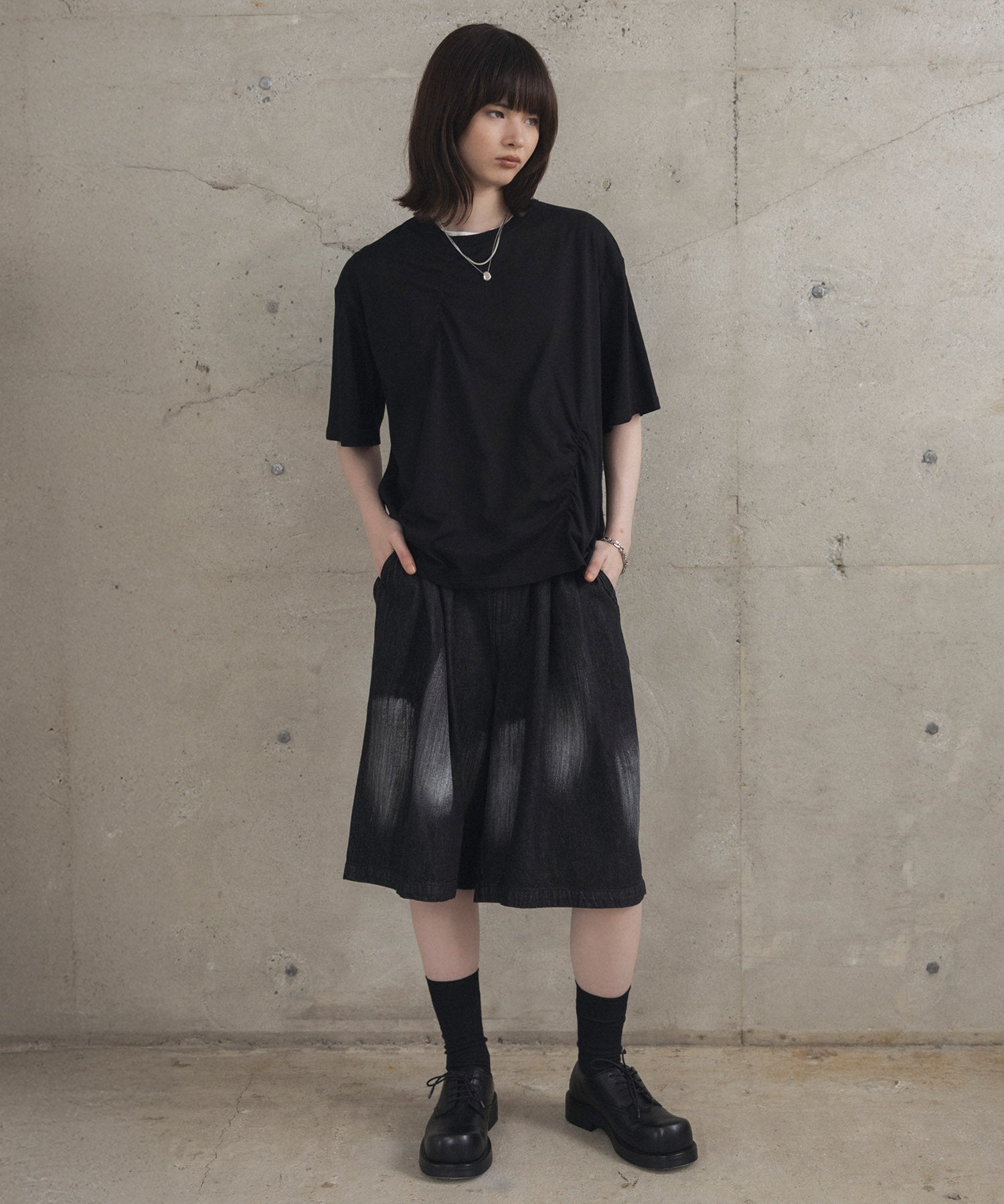 Tuck-Detail T-Shirt / タックディテールTシャツ