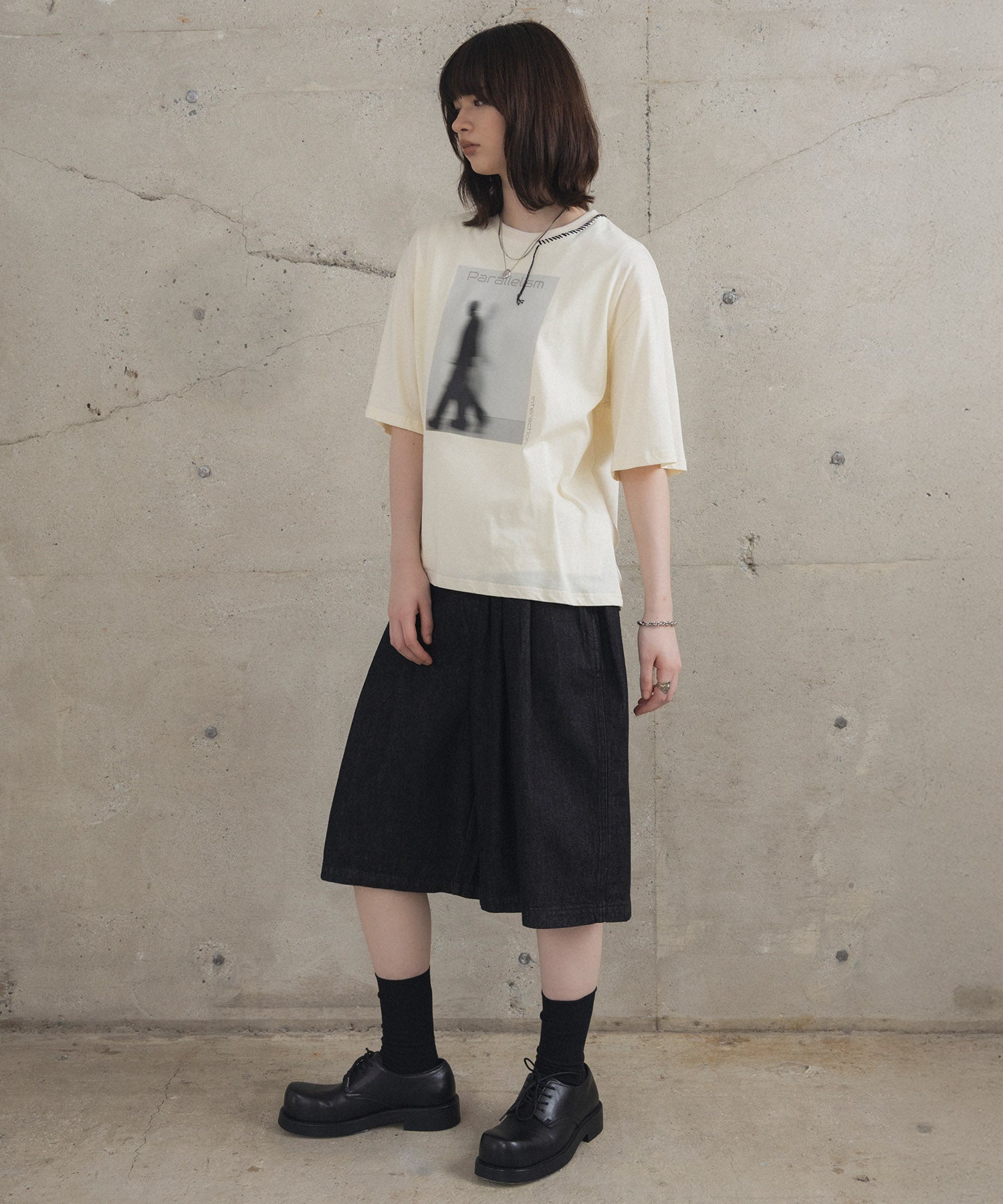 Neck Stitch Photo Graphic T-Shirt / ネックステッチ 写真グラフィックTシャツ