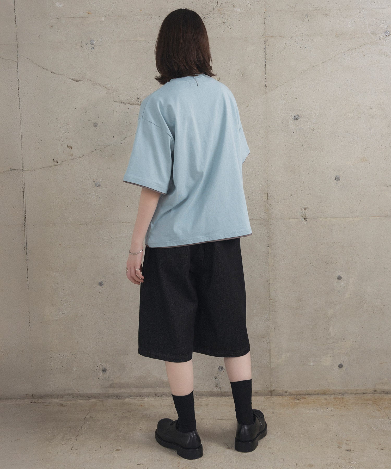 Neck Detail Plain T-Shirt / ネックディテール Tシャツ