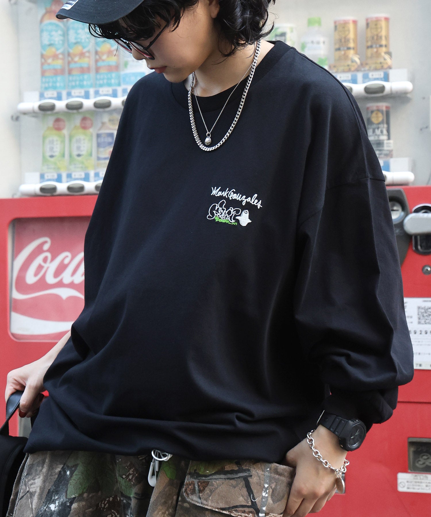 【MARK GONZALES ARTWORK COLLECTION / マークゴンザレス】ワンポイント刺繍 / カラーロゴバックプリント ビッグシルエットロンT