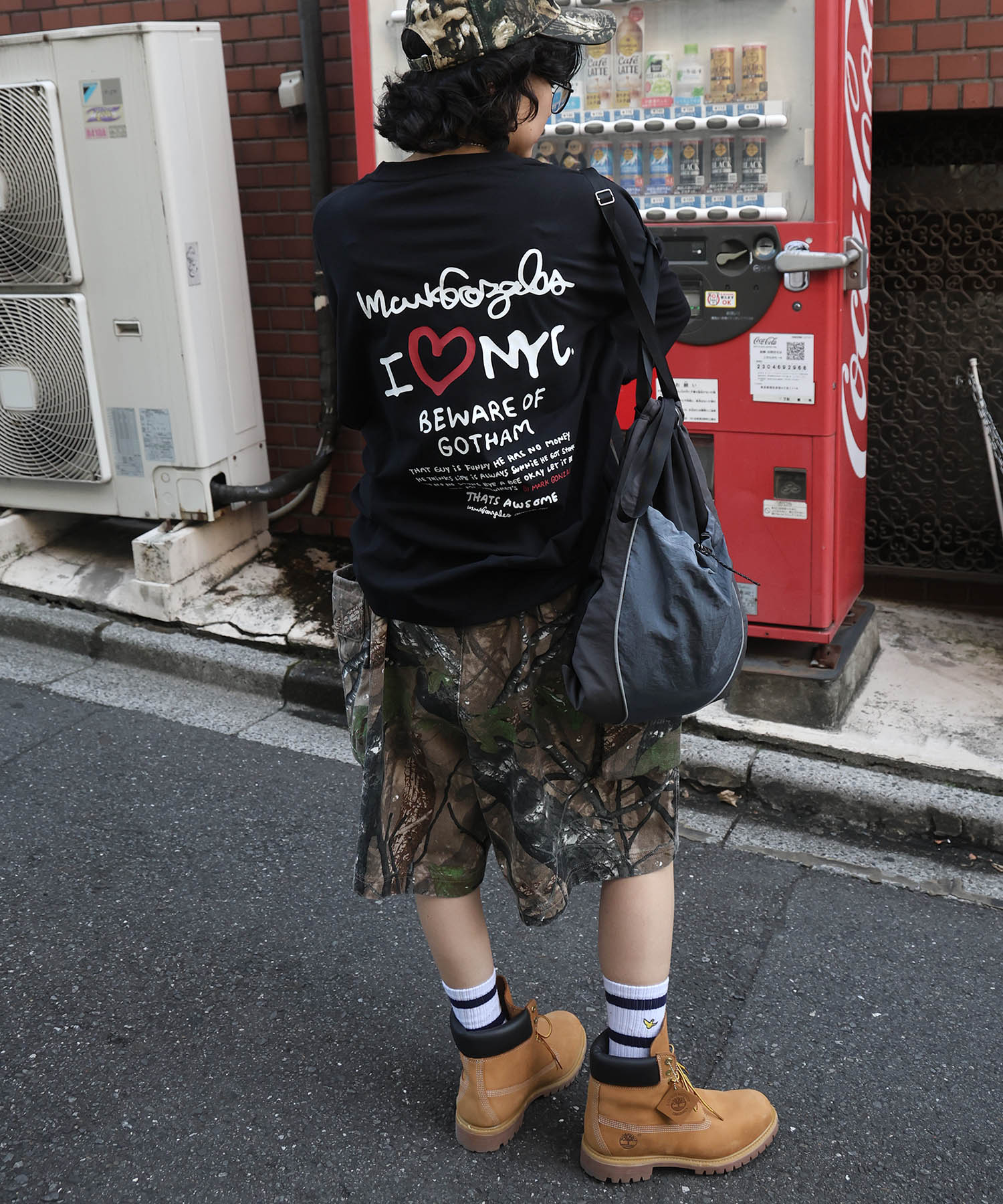 【MARK GONZALES ARTWORK COLLECTION / マークゴンザレス】ワンポイント刺繍 / ハートロゴバックプリント ビッグシルエットロンT