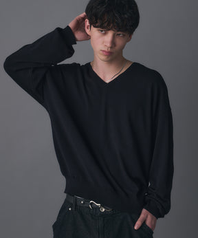 V-neck High Gauge Knit / Vネックハイゲージニット