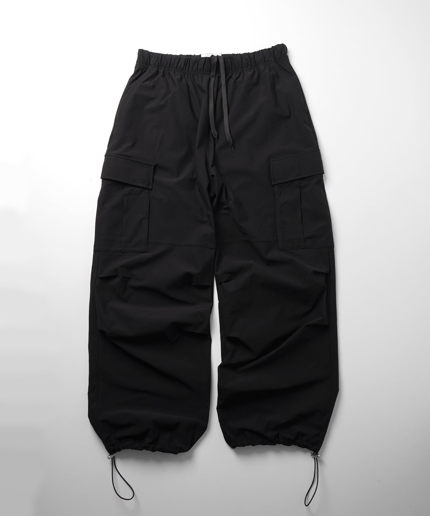 25SS ビッグポケット 裾ドロスト ワイドシルエット ポリメッシュカーゴパンツ