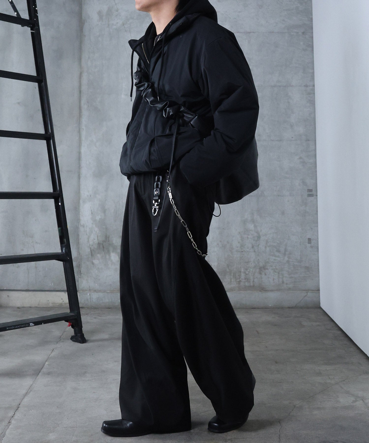 インボックスタック ドロップショルダーパファージャケット 中綿ブルゾン ドローコード