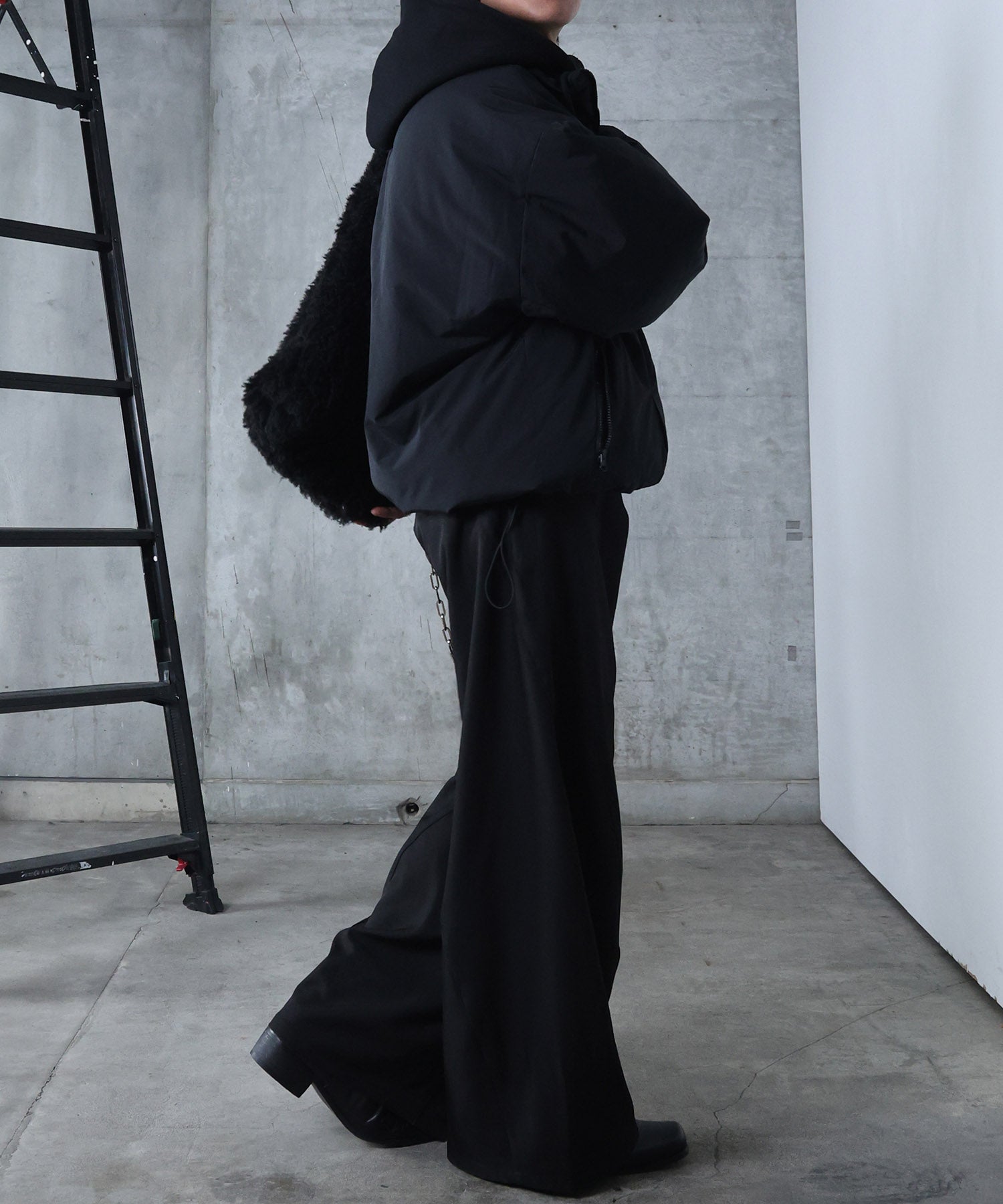 インボックスタック ドロップショルダーパファージャケット 中綿ブルゾン ドローコード