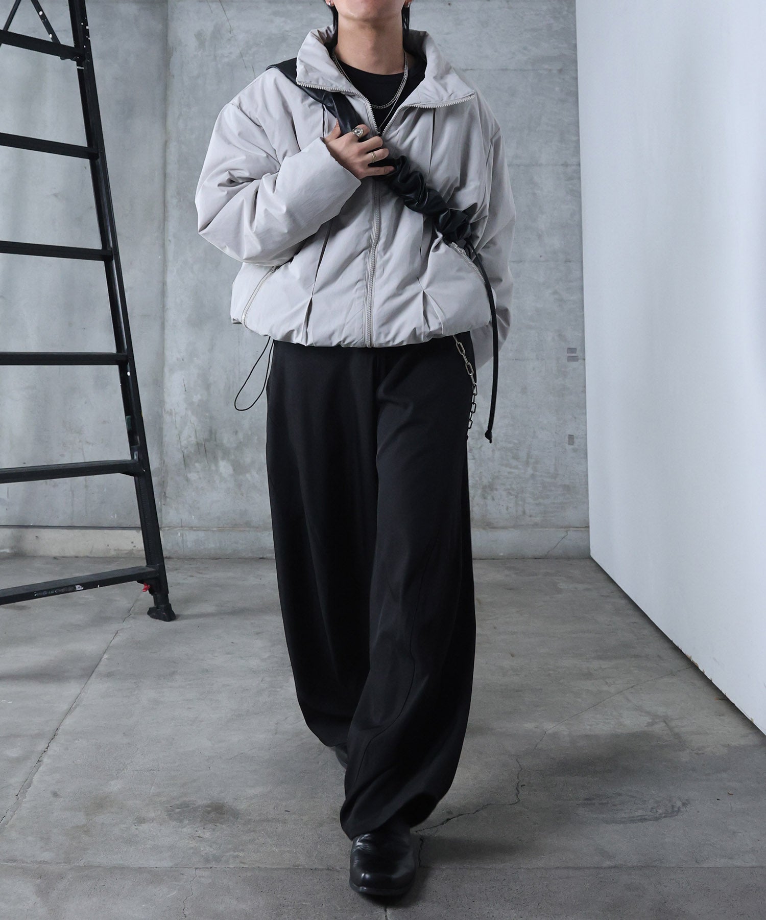 インボックスタック ドロップショルダーパファージャケット 中綿ブルゾン ドローコード