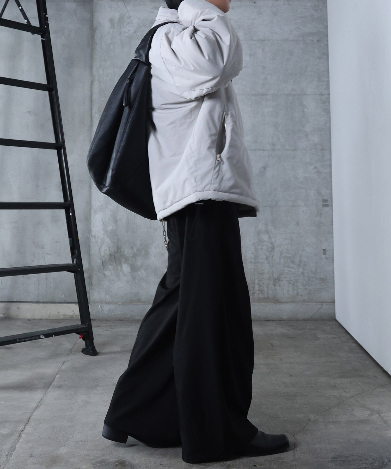 インボックスタック ドロップショルダーパファージャケット 中綿ブルゾン ドローコード