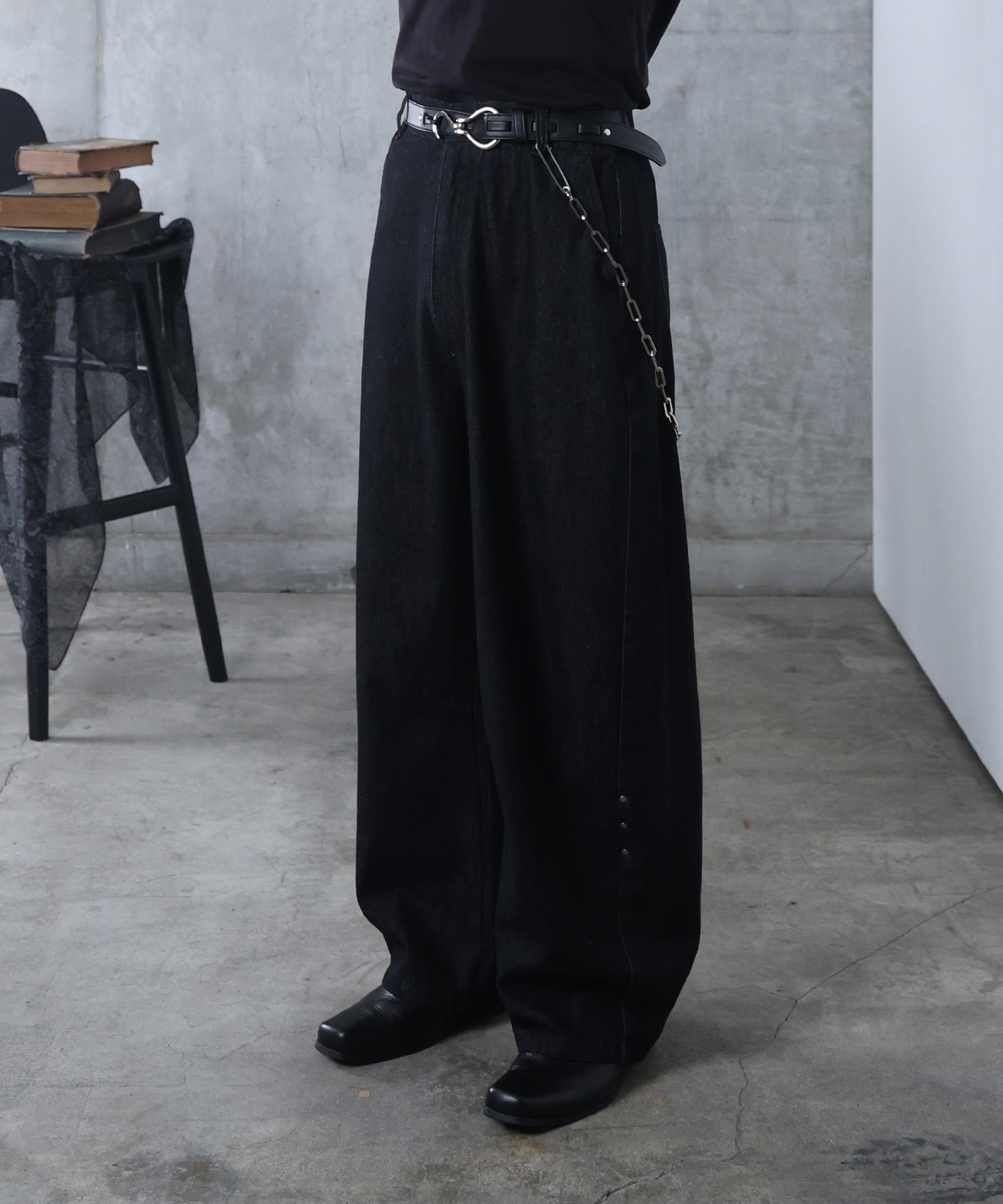 リジット / ワンウォッシュ バレルレッグ リベットデニムパンツ