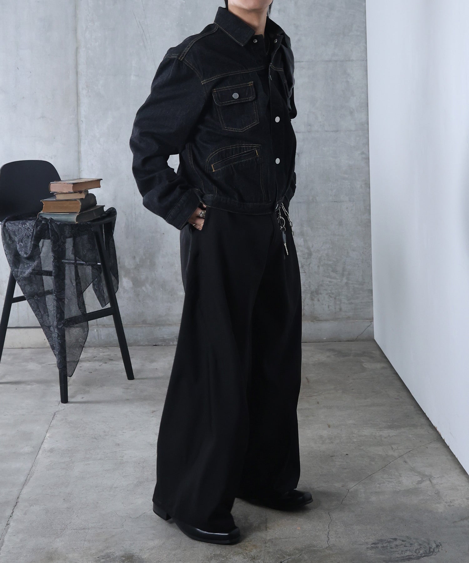 3Dパターン タック ワイド カーブパンツ