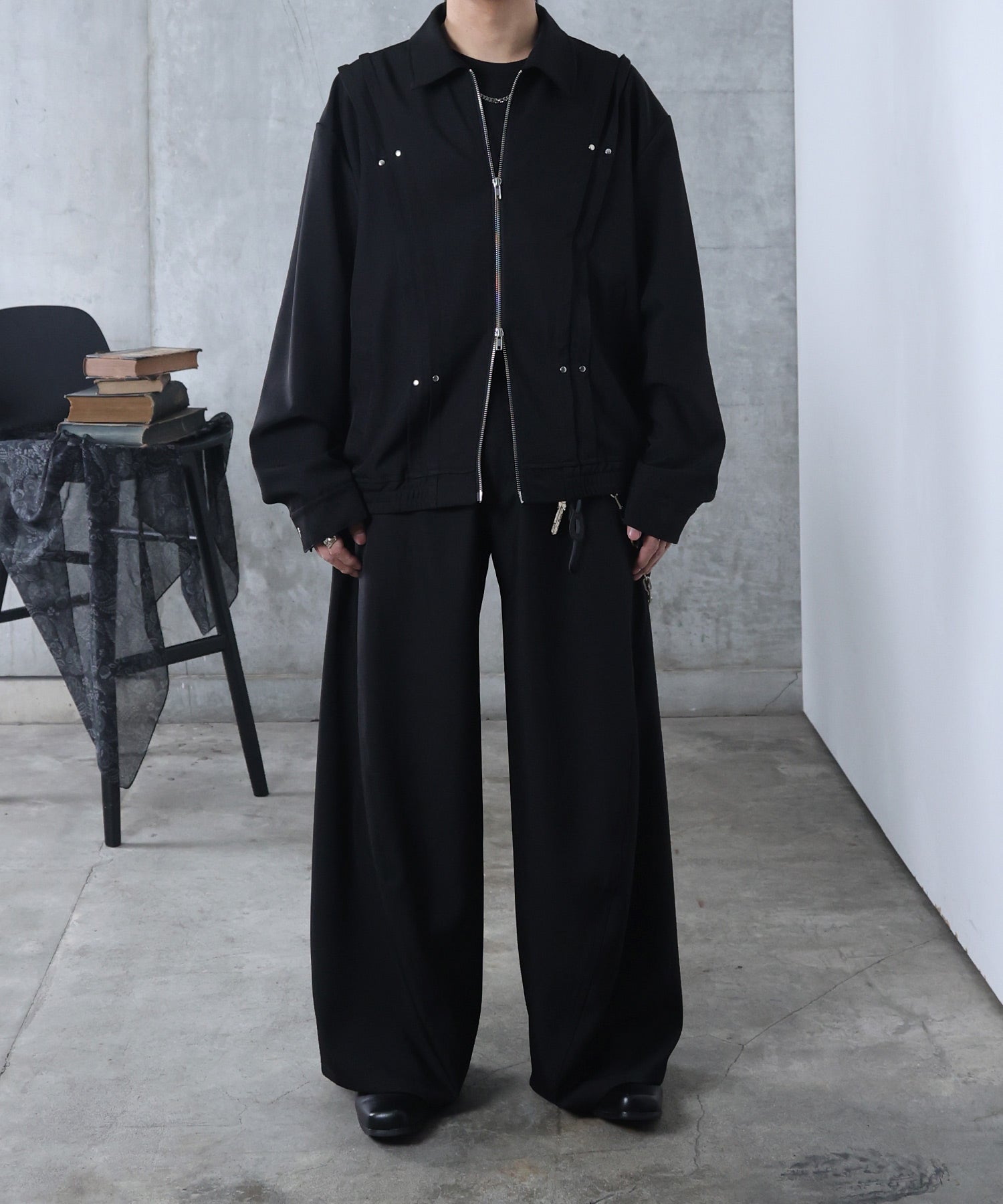 3Dパターン タック ワイド カーブパンツ