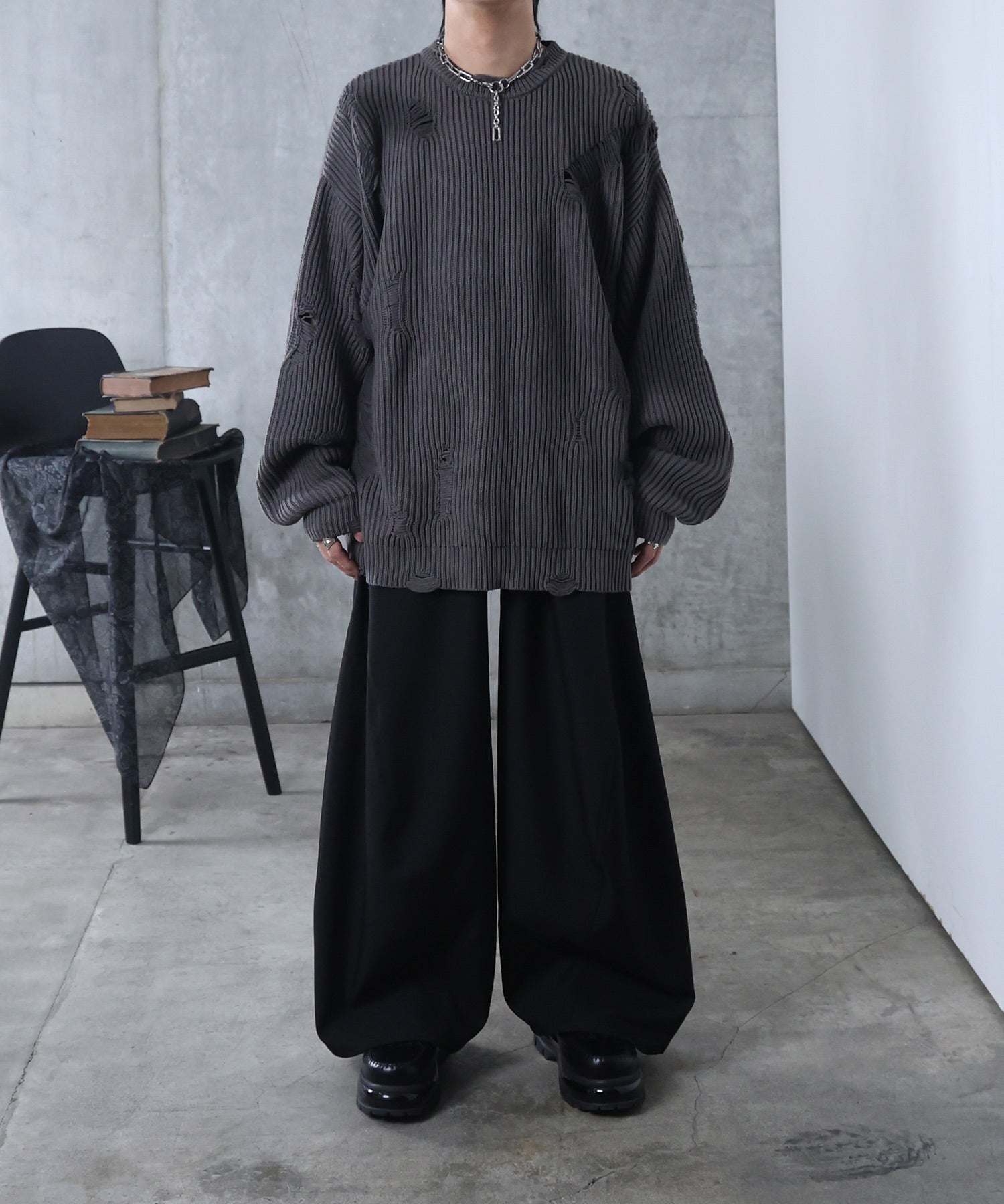 ダメージ スプレー加工 ニット プルオーバー