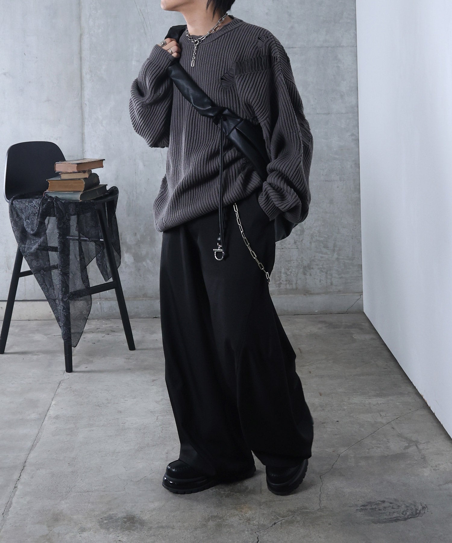 ダメージ スプレー加工 ニット プルオーバー