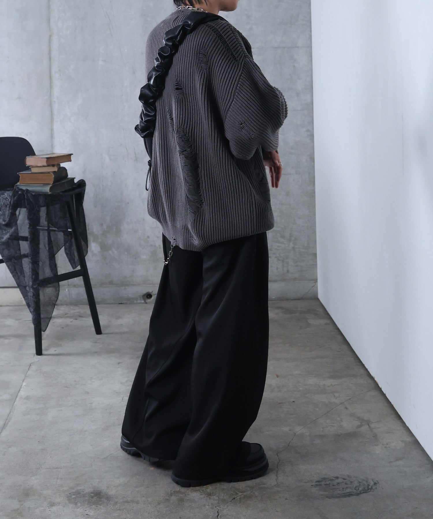 ダメージ スプレー加工 ニット プルオーバー