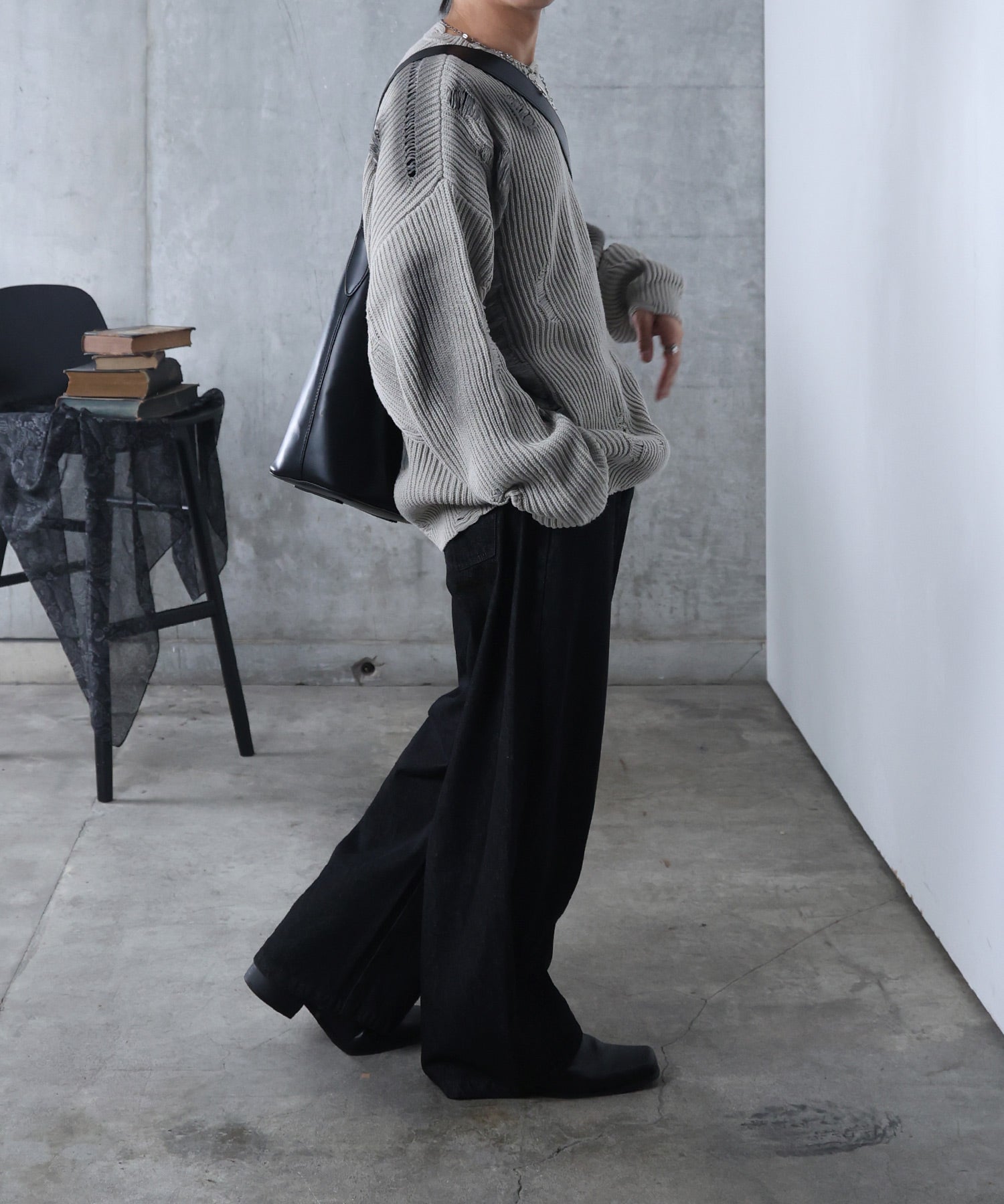 ダメージ スプレー加工 ニット プルオーバー