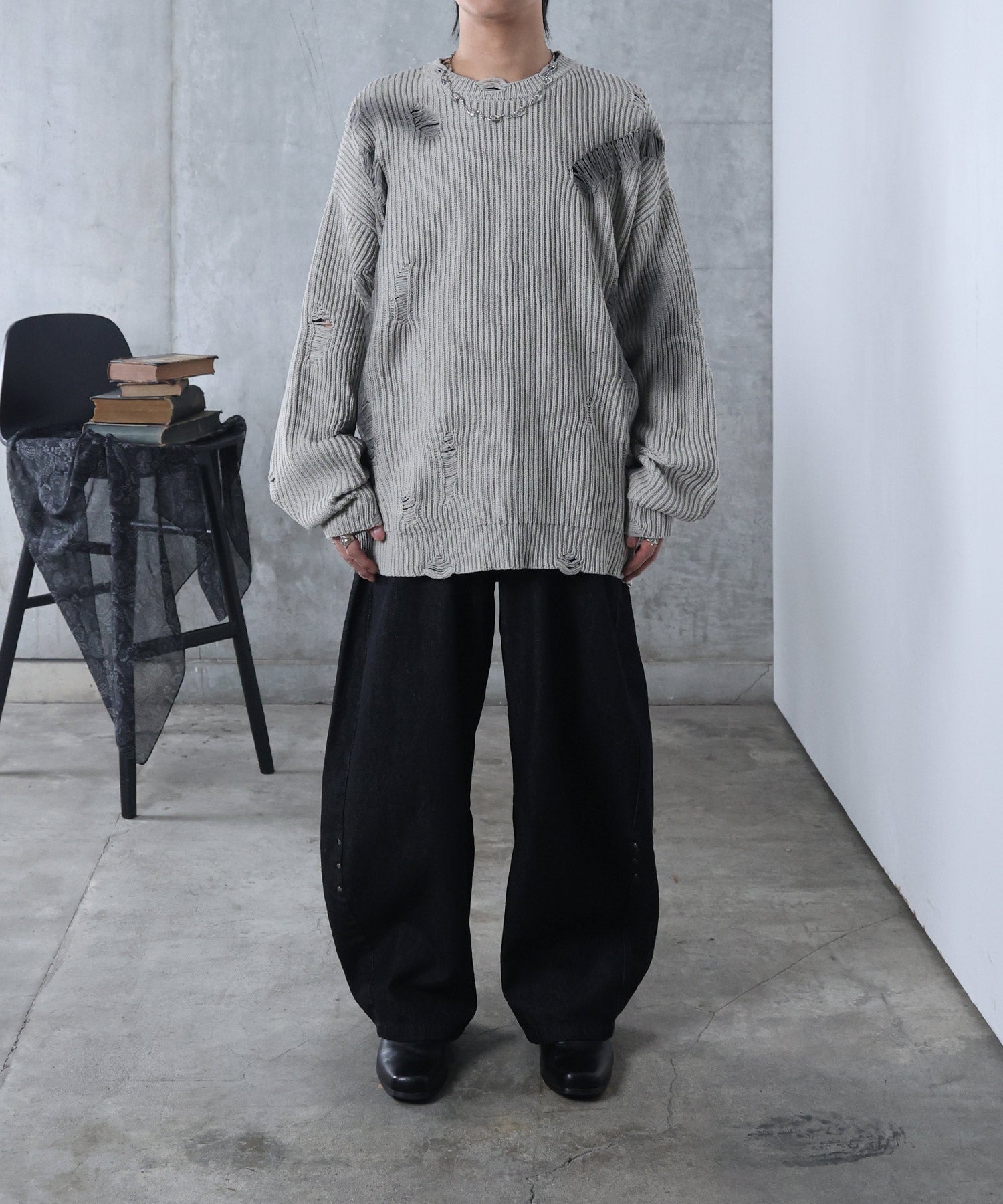 ダメージ スプレー加工 ニット プルオーバー