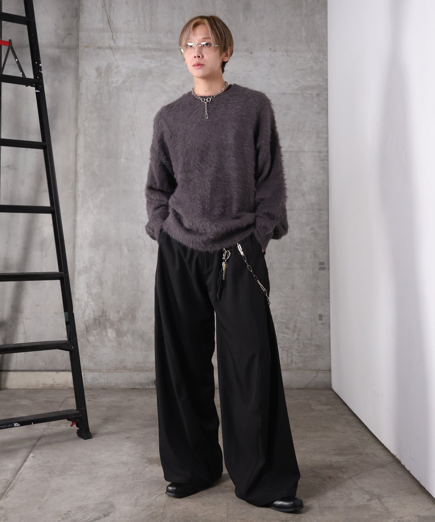 モヘアライク シャギー プルオーバーニット