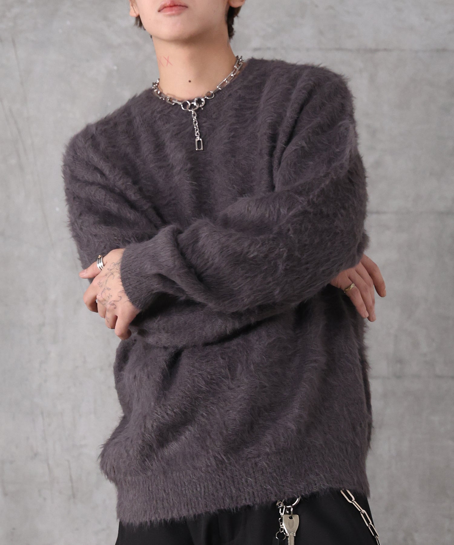 モヘアライク シャギー プルオーバーニット