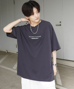 イラストバックプリント / ワンポイント刺繍ロゴ ビッグシルエット半袖Tシャツ