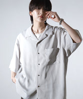 ビッグシルエット メタルボタン ドレープとろみ オープンカラー半袖シャツ