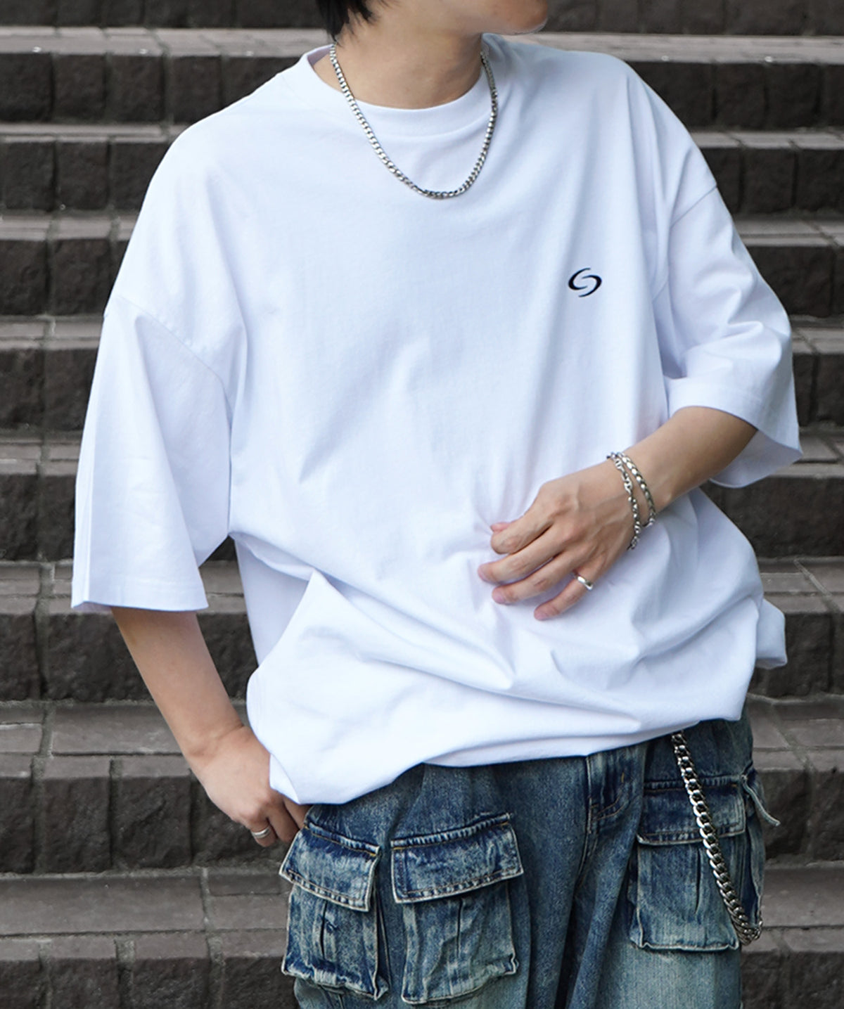 25SS ビッグシルエット ワンポイント刺繍 裾ドローコード Tシャツ