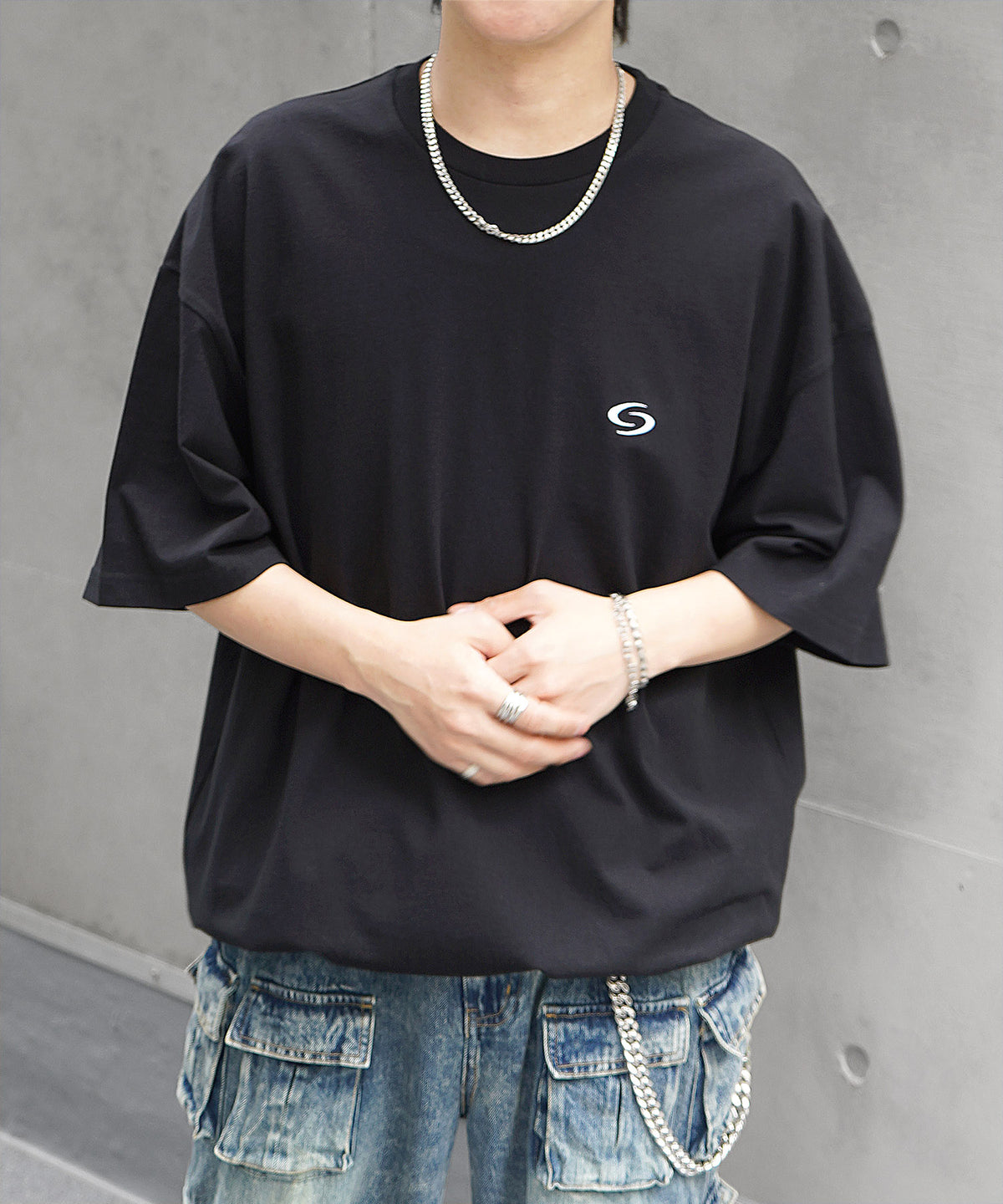 25SS ビッグシルエット ワンポイント刺繍 裾ドローコード Tシャツ