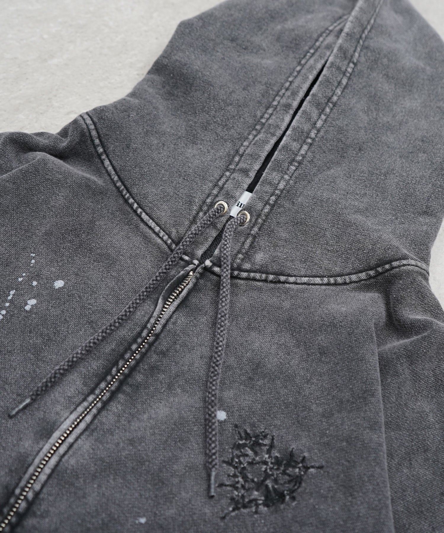 トライバルハート刺繍 フルジップパーカー グランジ加工×スプラッシュ加工 フーディ