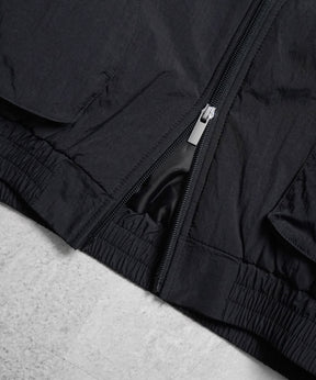 バックプリント ナイロン 中綿ブルゾン