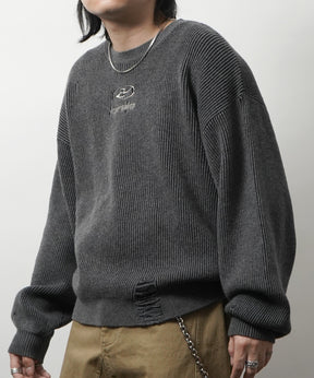 ダメージ加工 フロント Y2K ロゴ刺繍 クルーニット