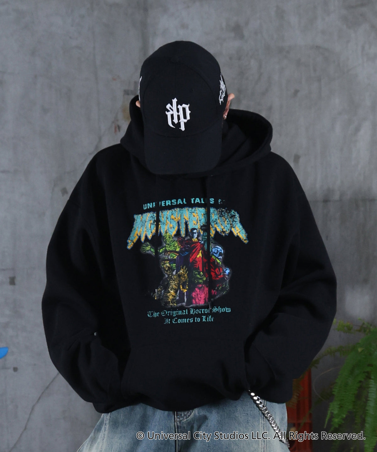 【Universal Monsters / ユニバーサルモンスターズ】ヴィンテージライク レトロ映画 フロントプリントパーカー