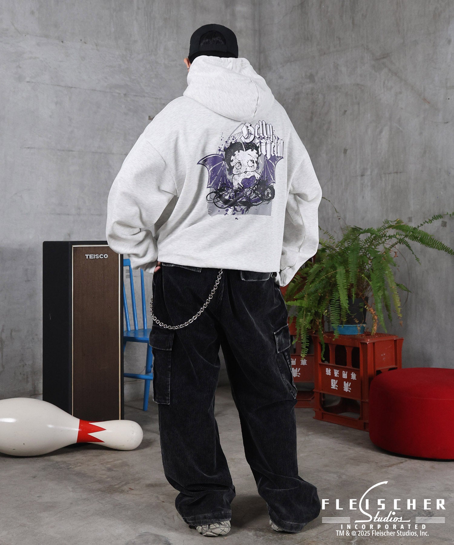 【Betty Boop / ベティブープ】裏起毛 バックプリント パーカー