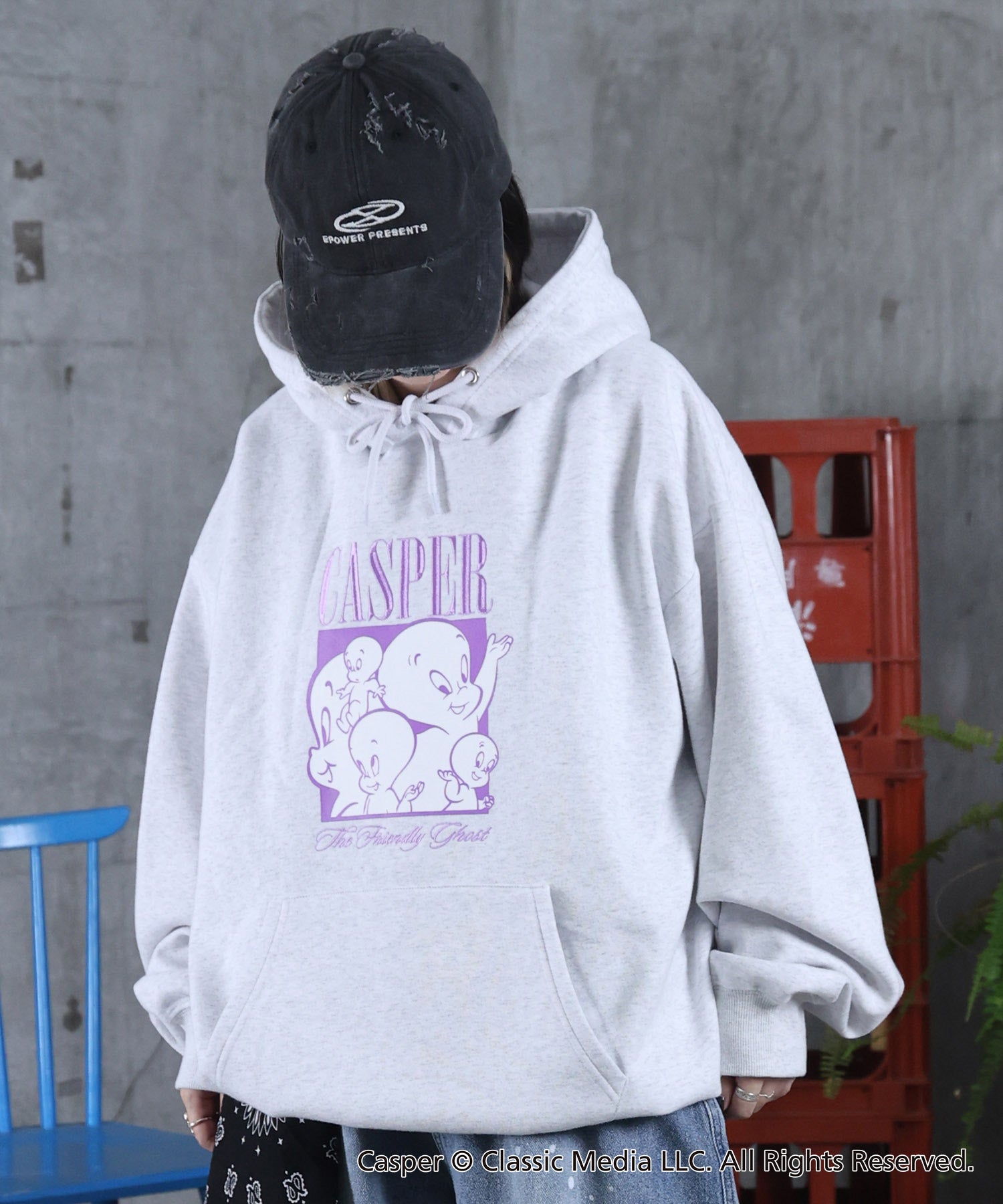 【Casper / キャスパー】ヴィンテージライク レトロ映画 刺繍 プリントパーカー