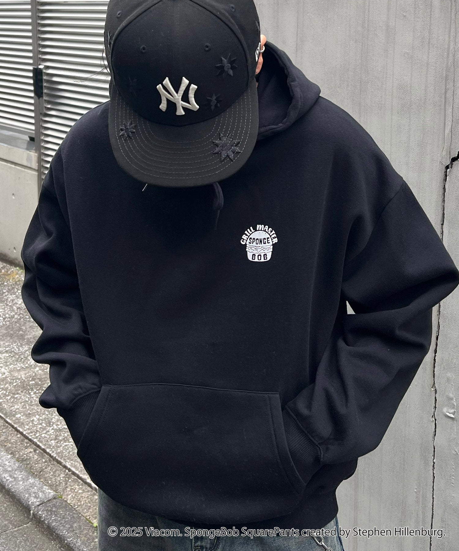 【SPONGE BOB / スポンジボブ】バックプリント プルパーカー