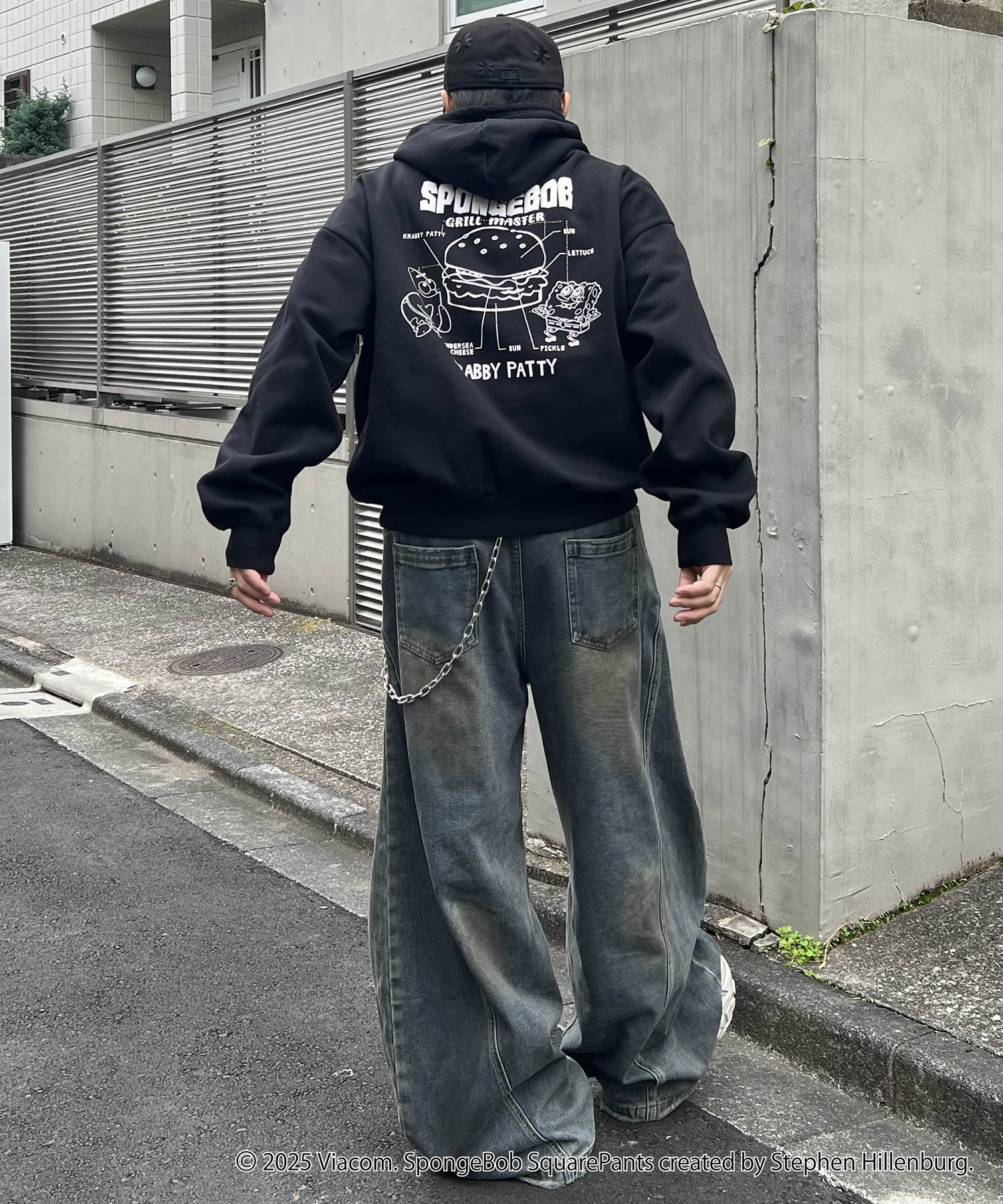 【SPONGE BOB / スポンジボブ】バックプリント プルパーカー