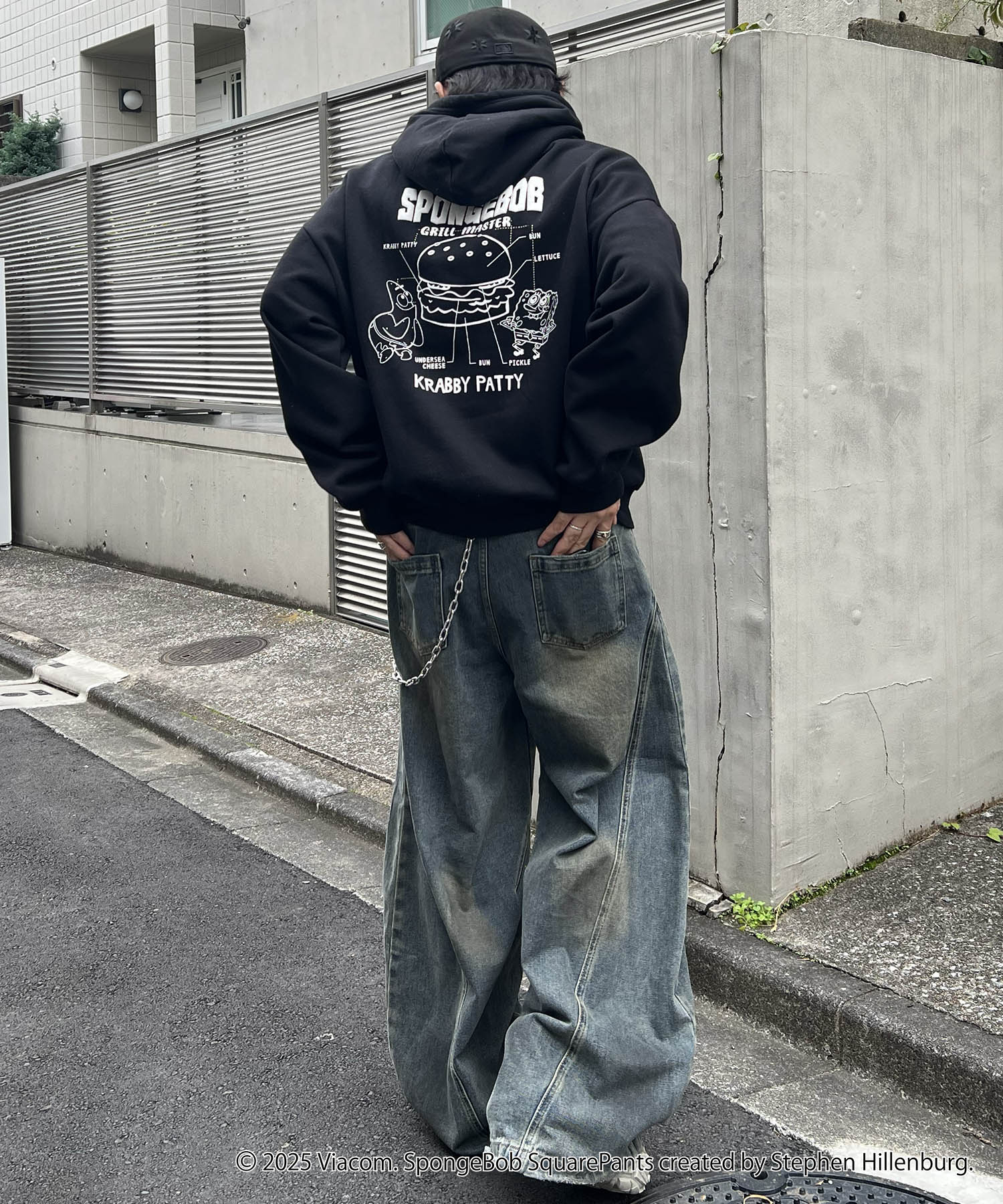 【SPONGE BOB / スポンジボブ】バックプリント プルパーカー